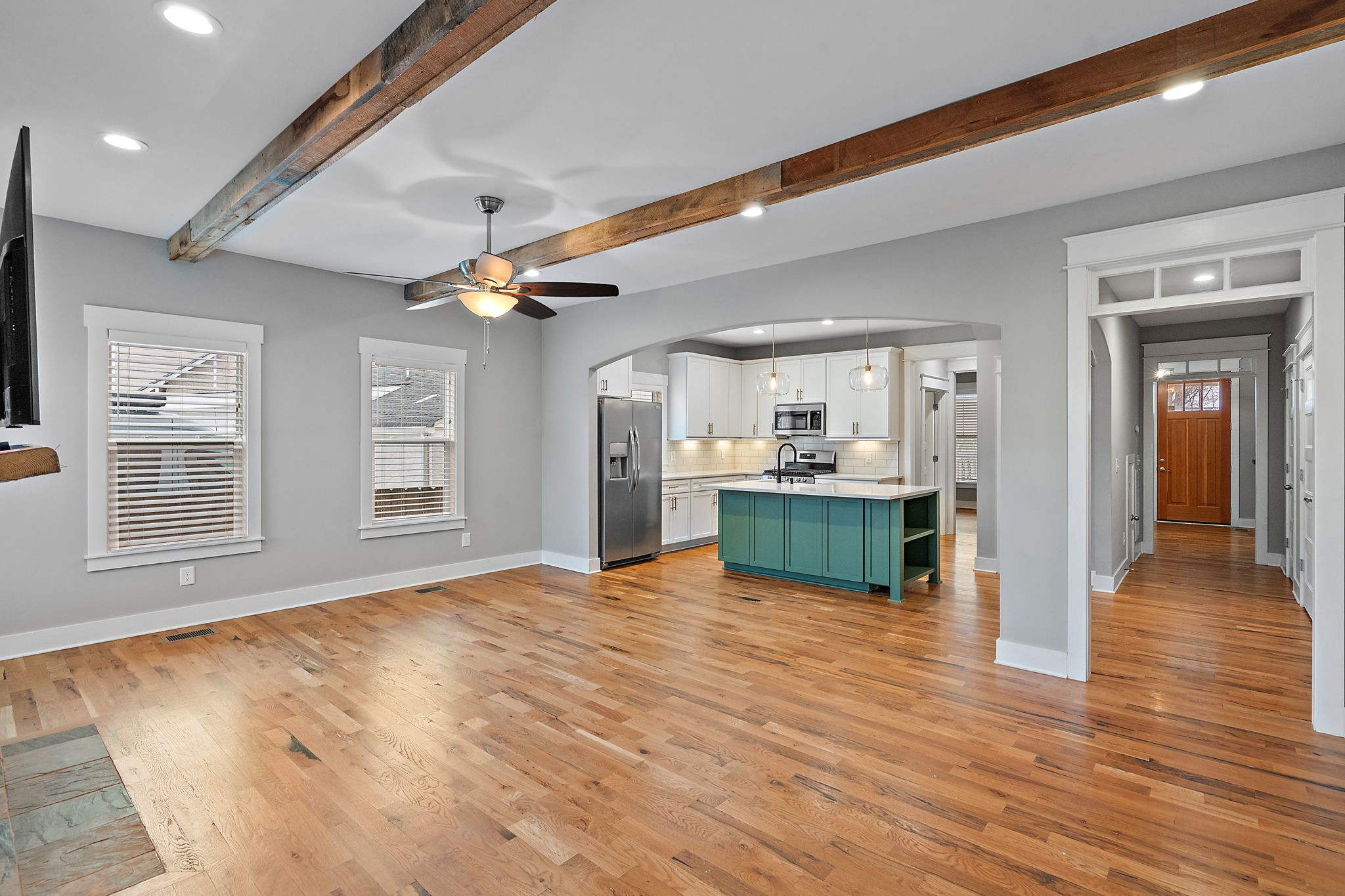 1036A Iverson Ave