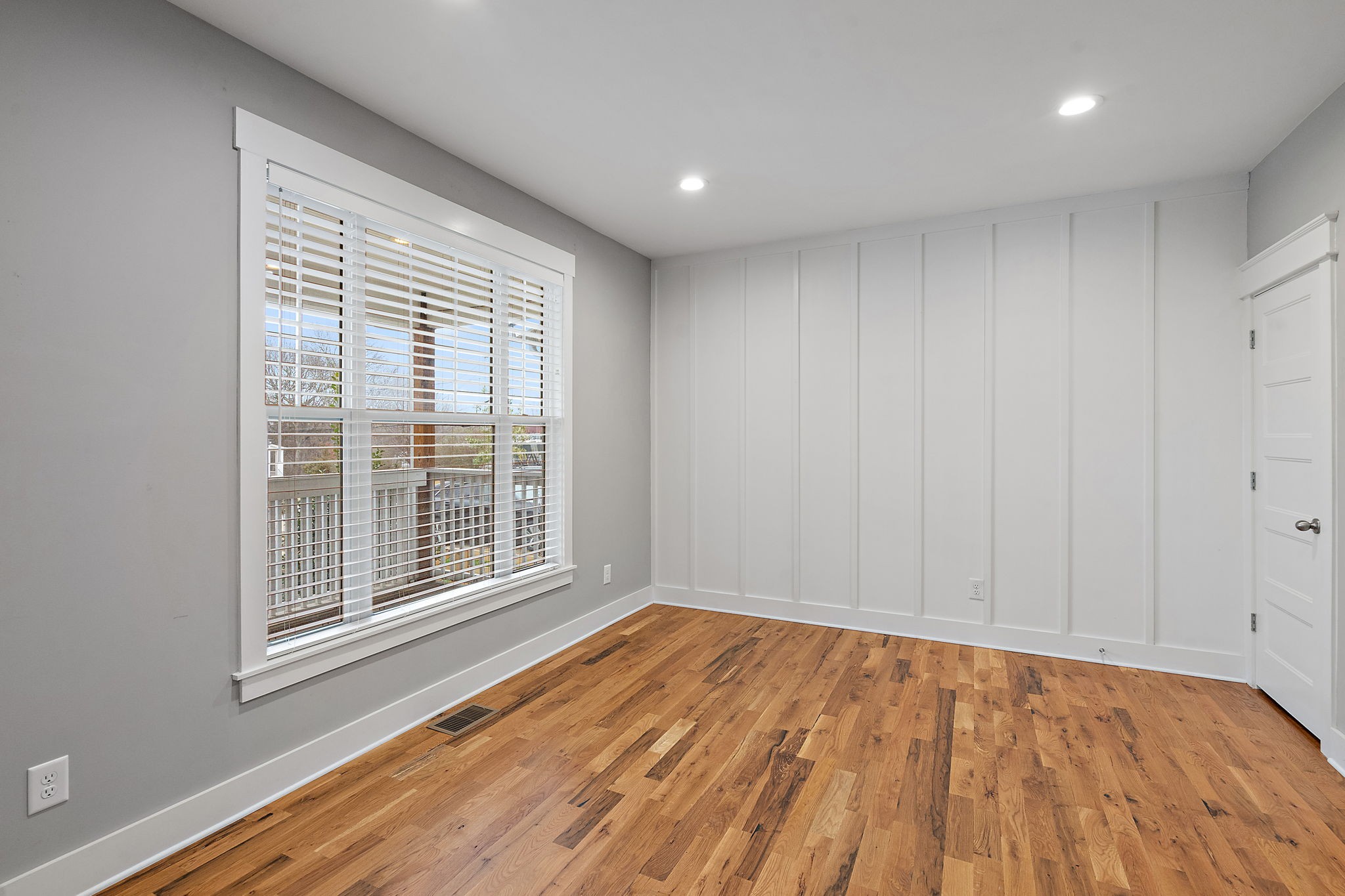 1036A Iverson Ave
