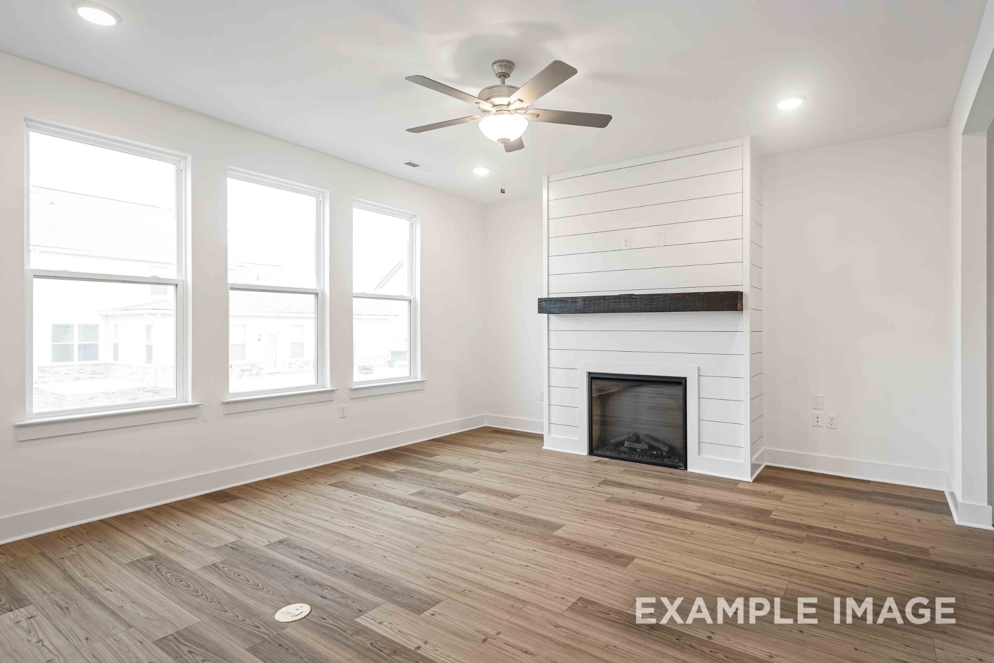 2406 Sunnyview Cove