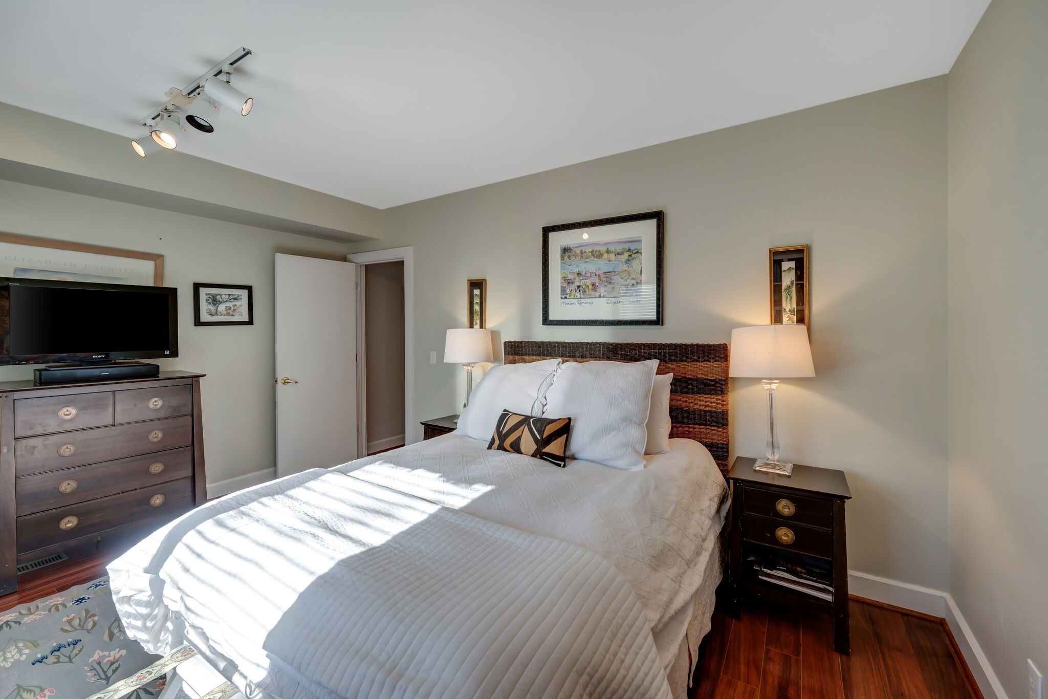 221 Harpeth Wood Dr