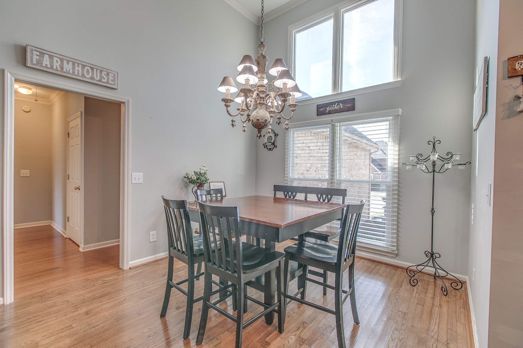 2911 Apache Moon Terrace