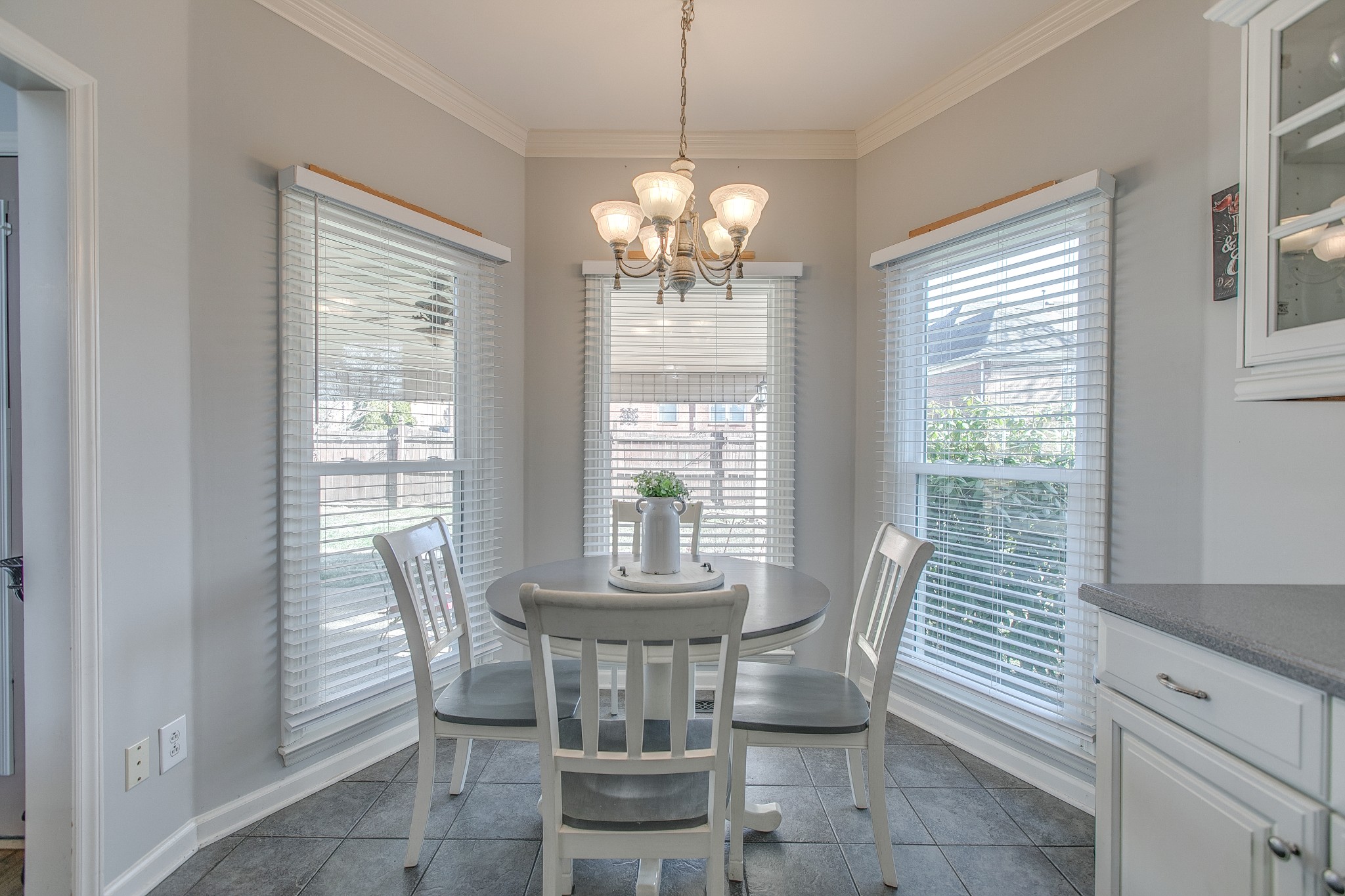 2911 Apache Moon Terrace