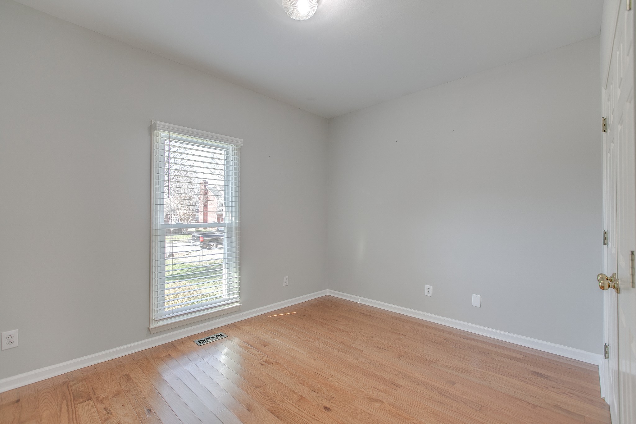 2911 Apache Moon Terrace