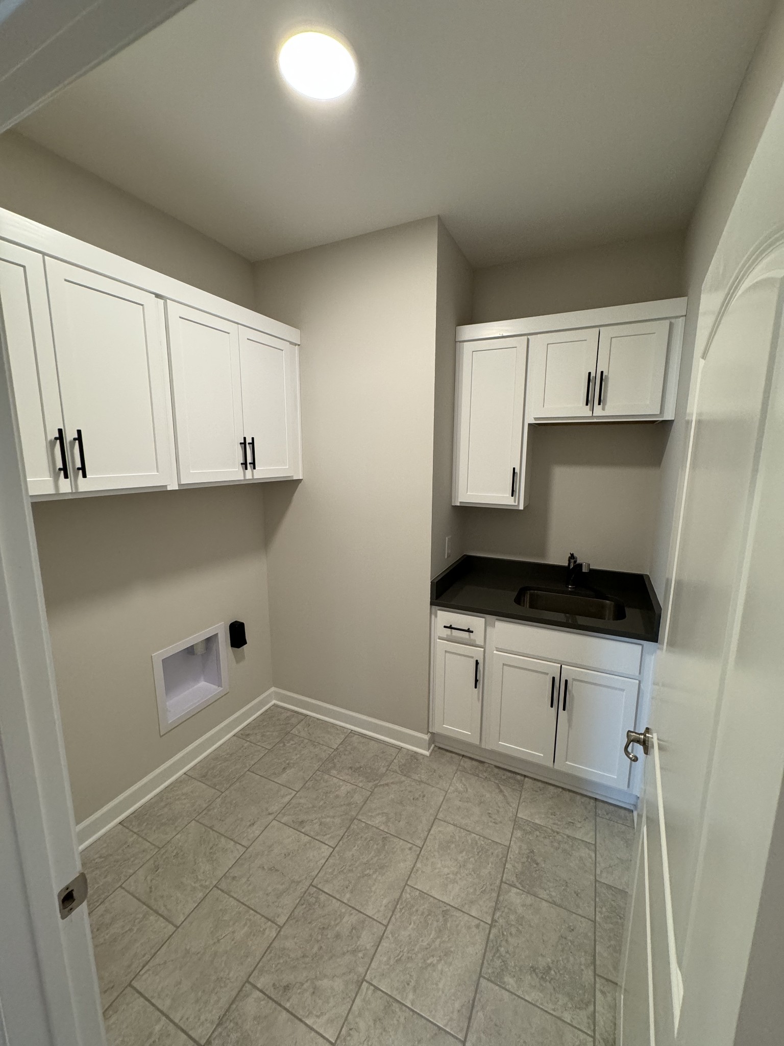6109 Parkhaven Blvd