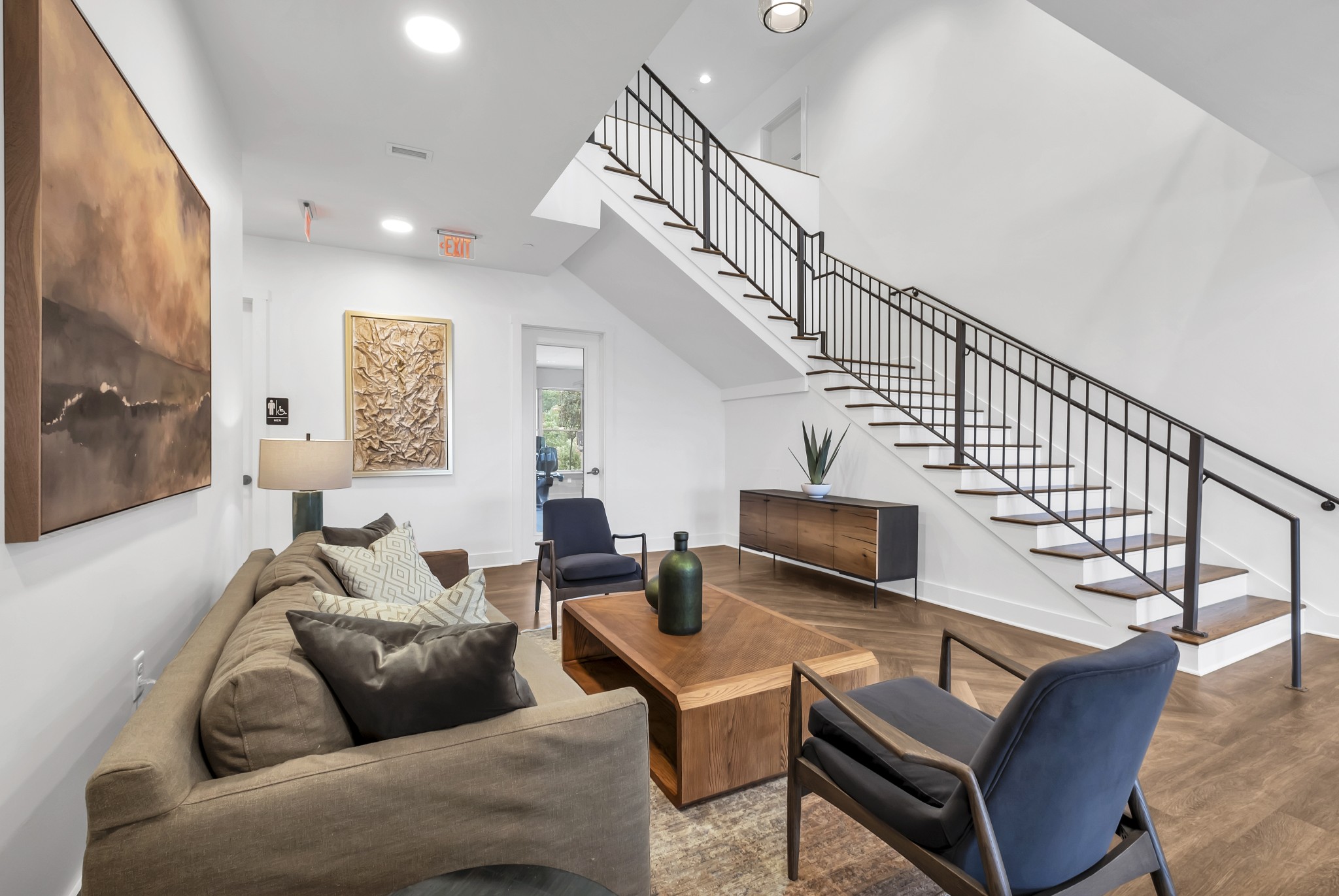 6109 Parkhaven Blvd