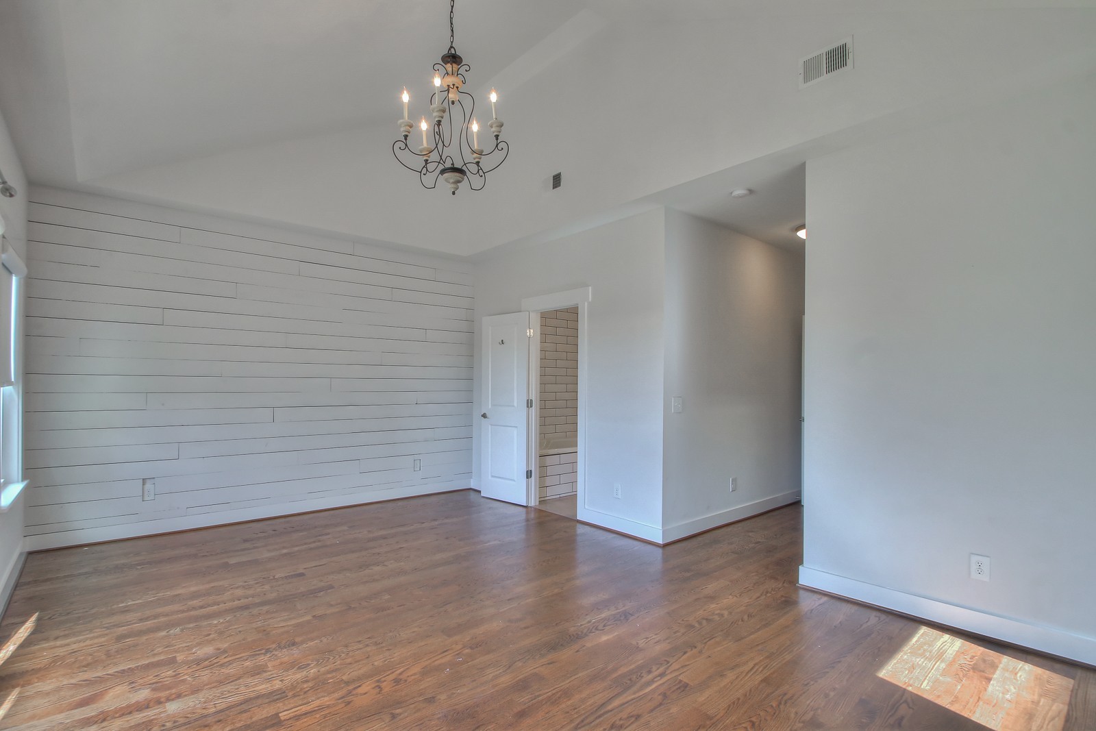 1319B Pillow St
