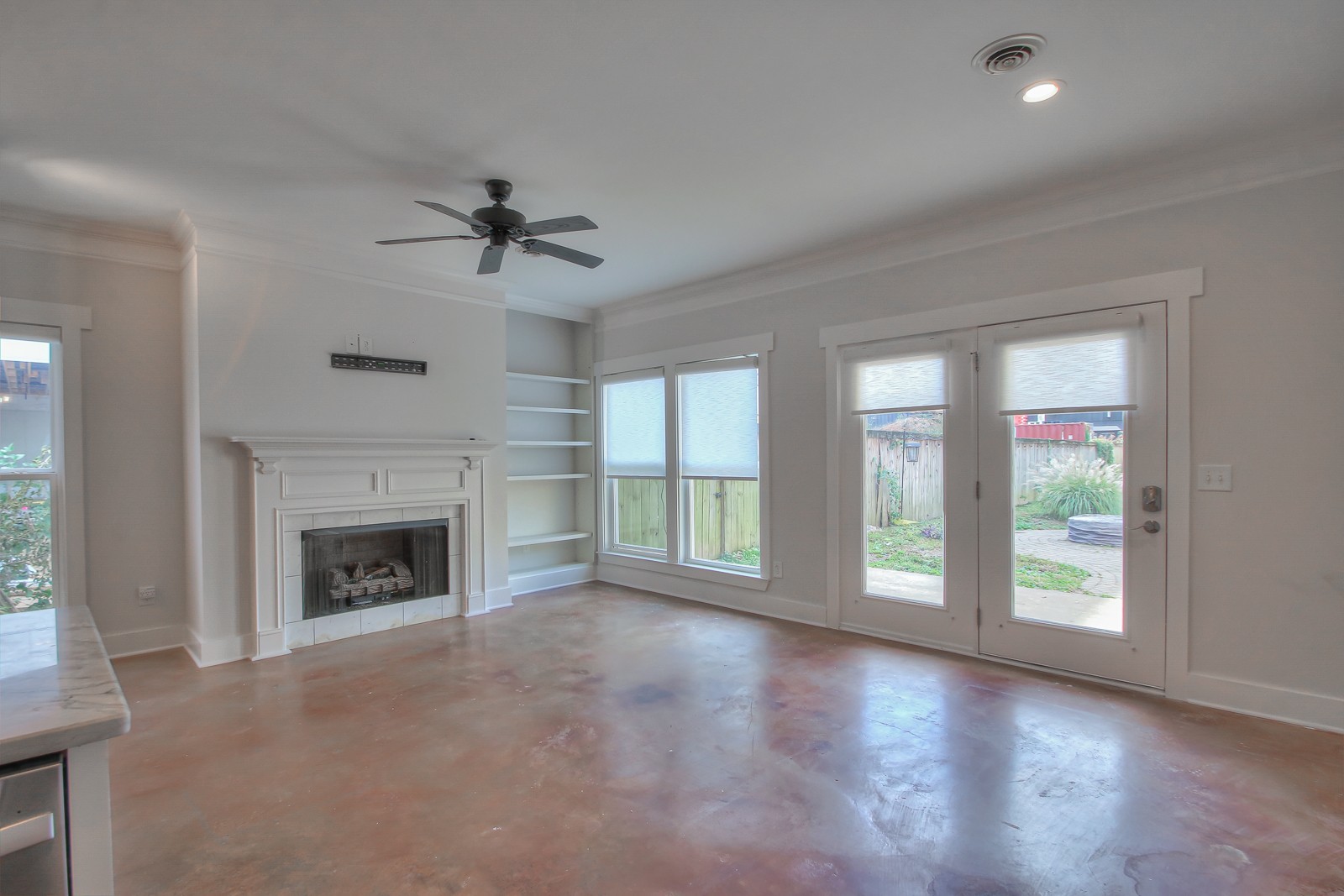 1319B Pillow St