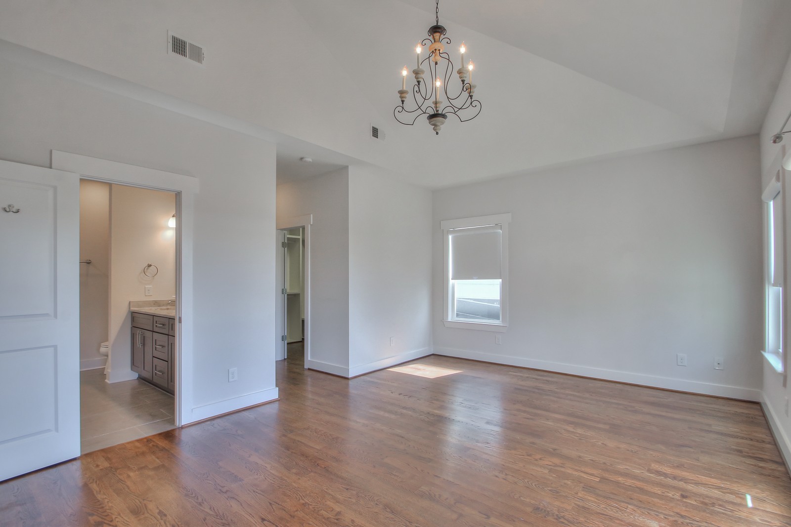 1319B Pillow St