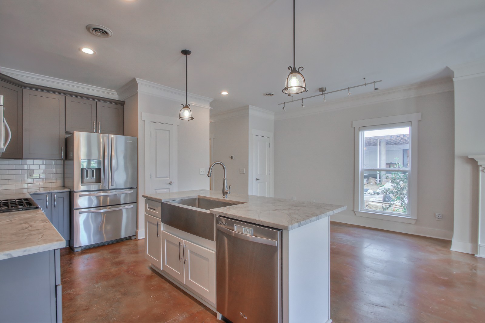 1319B Pillow St