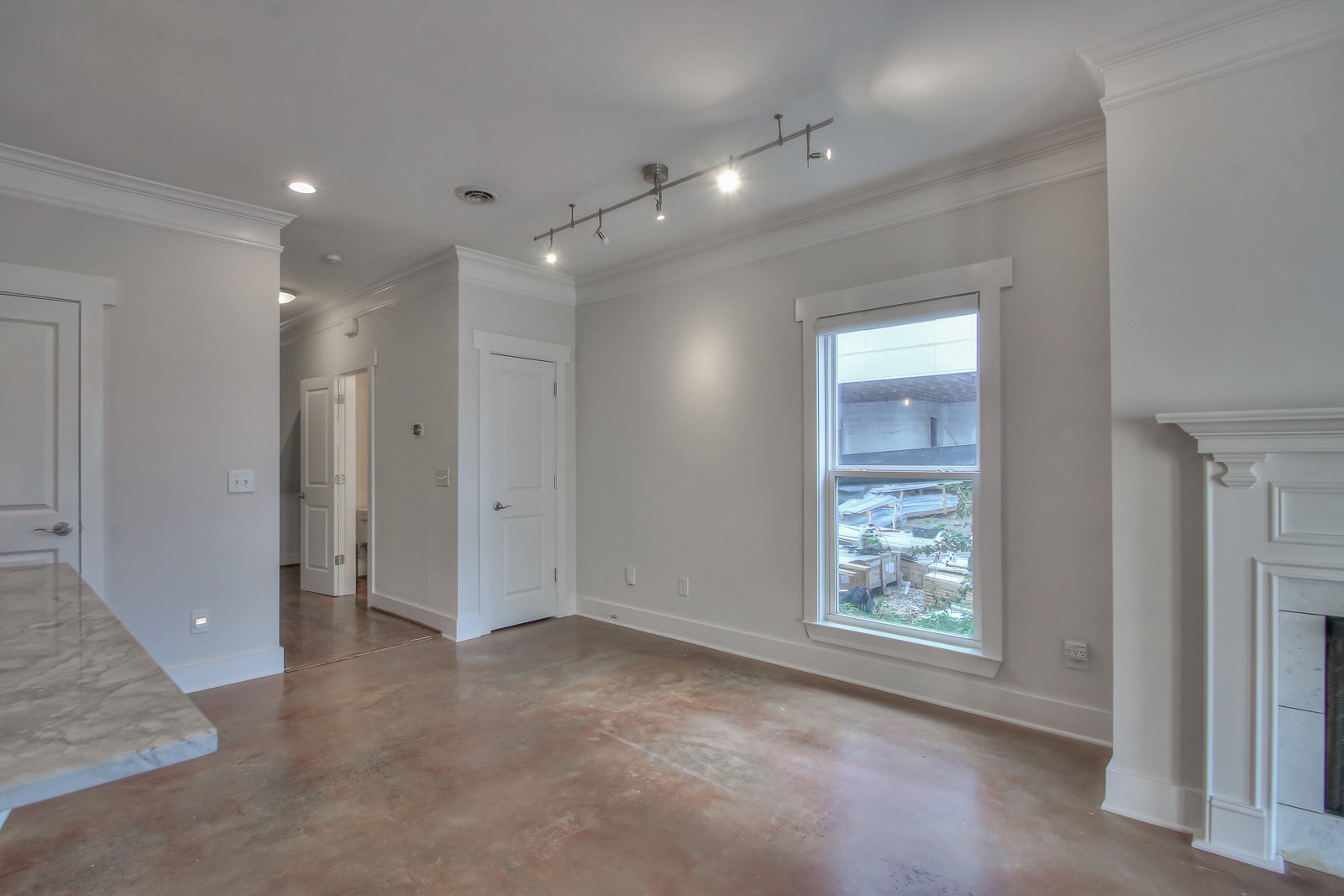 1319B Pillow St