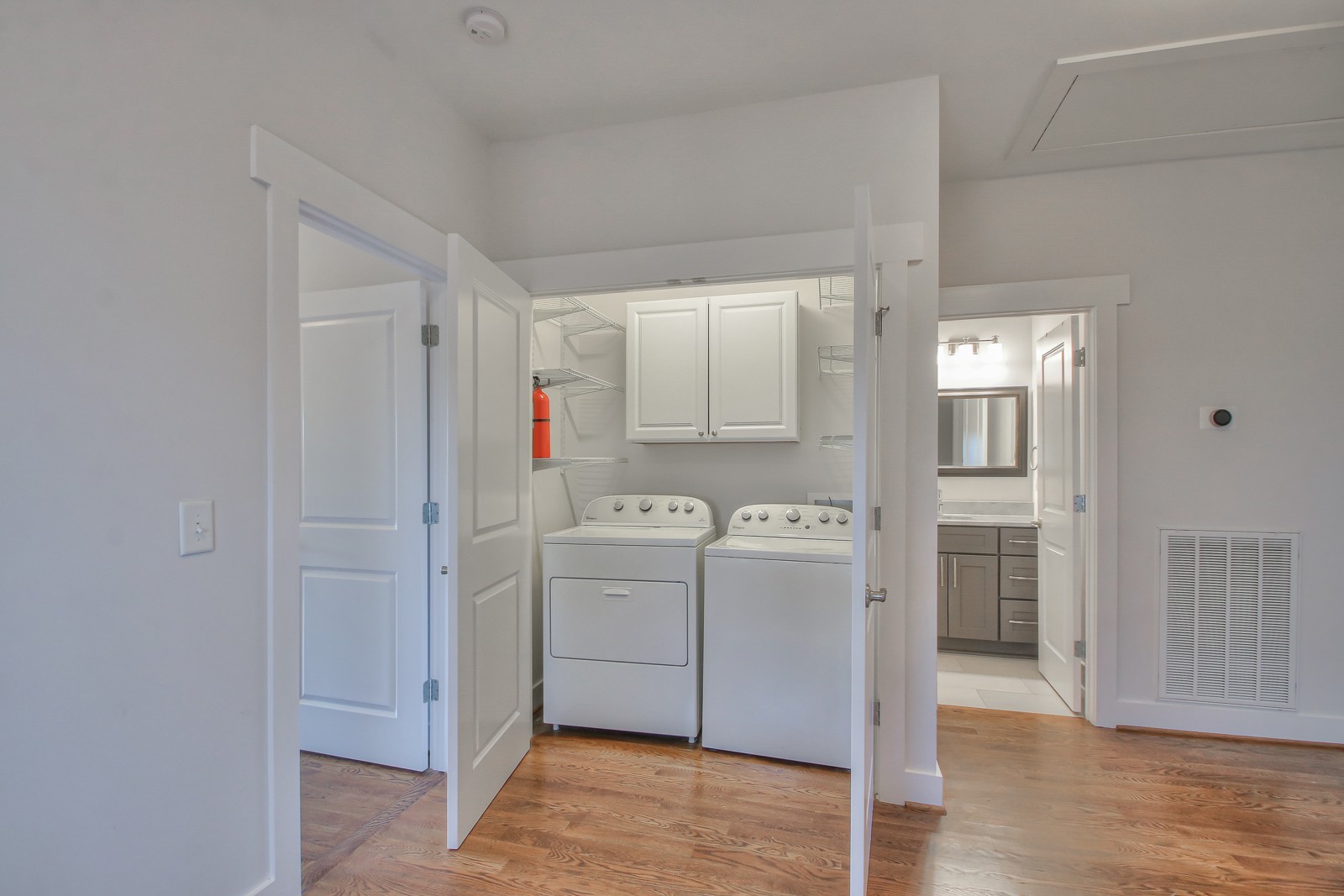 1319B Pillow St