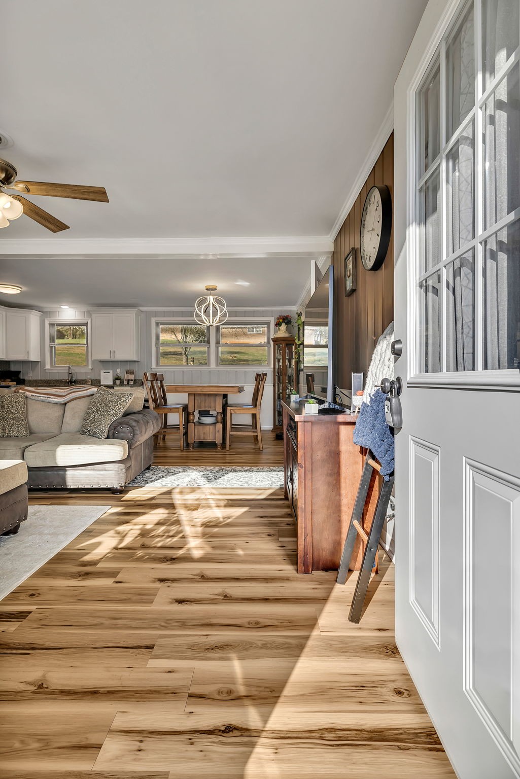 202 Forest Dr