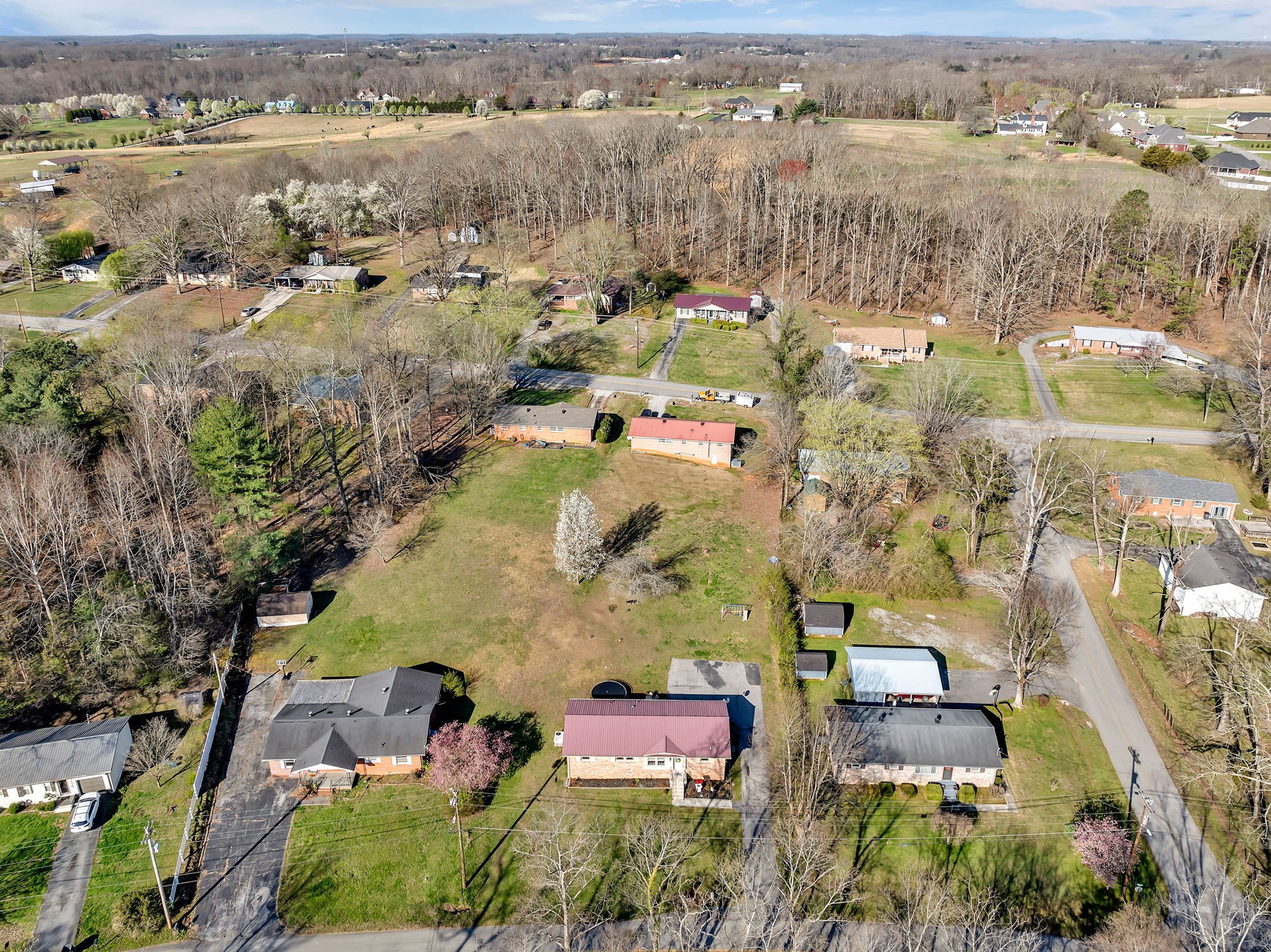 202 Forest Dr