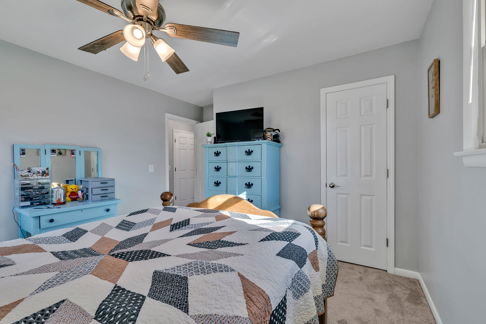 202 Forest Dr