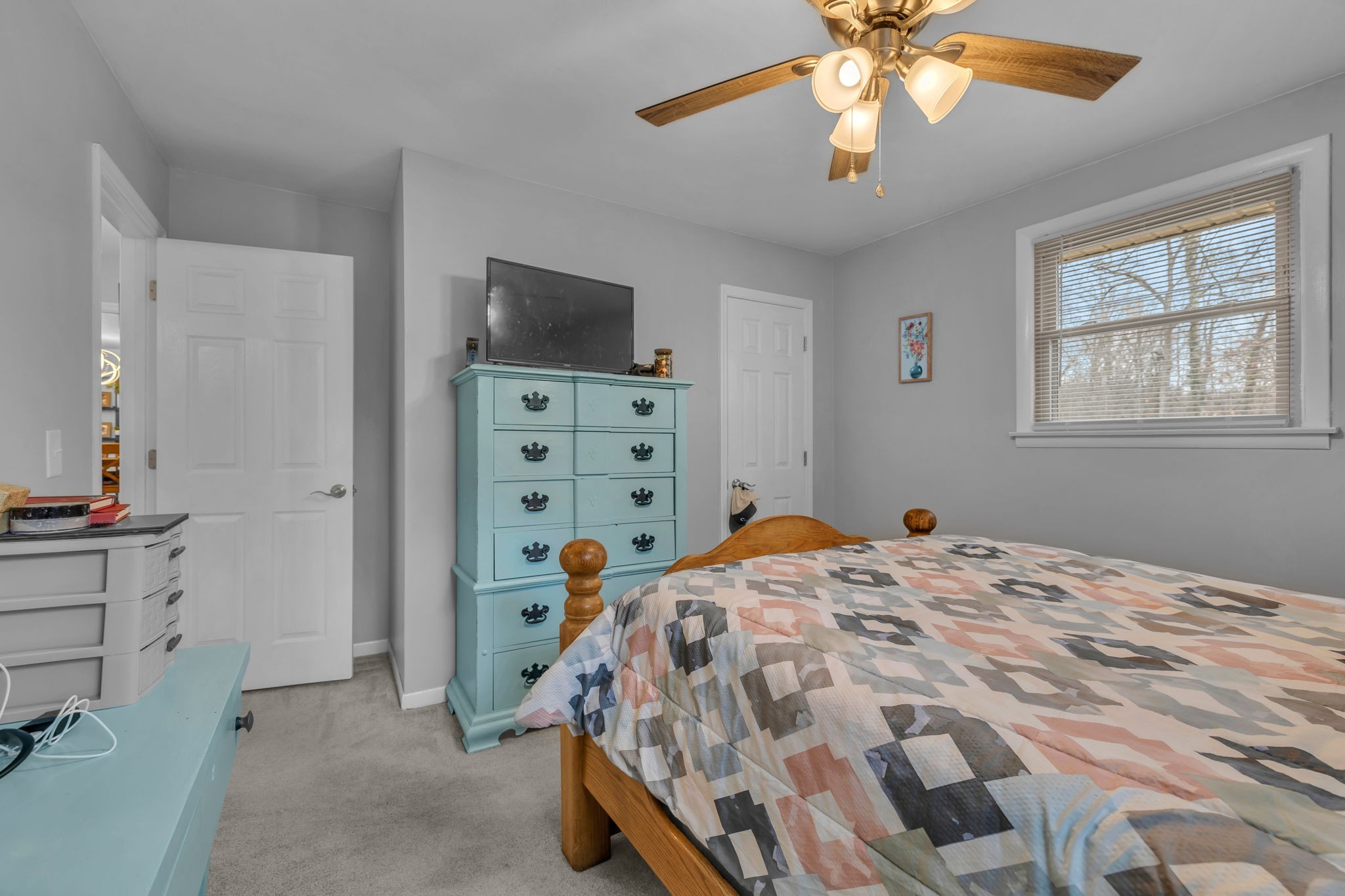 202 Forest Dr
