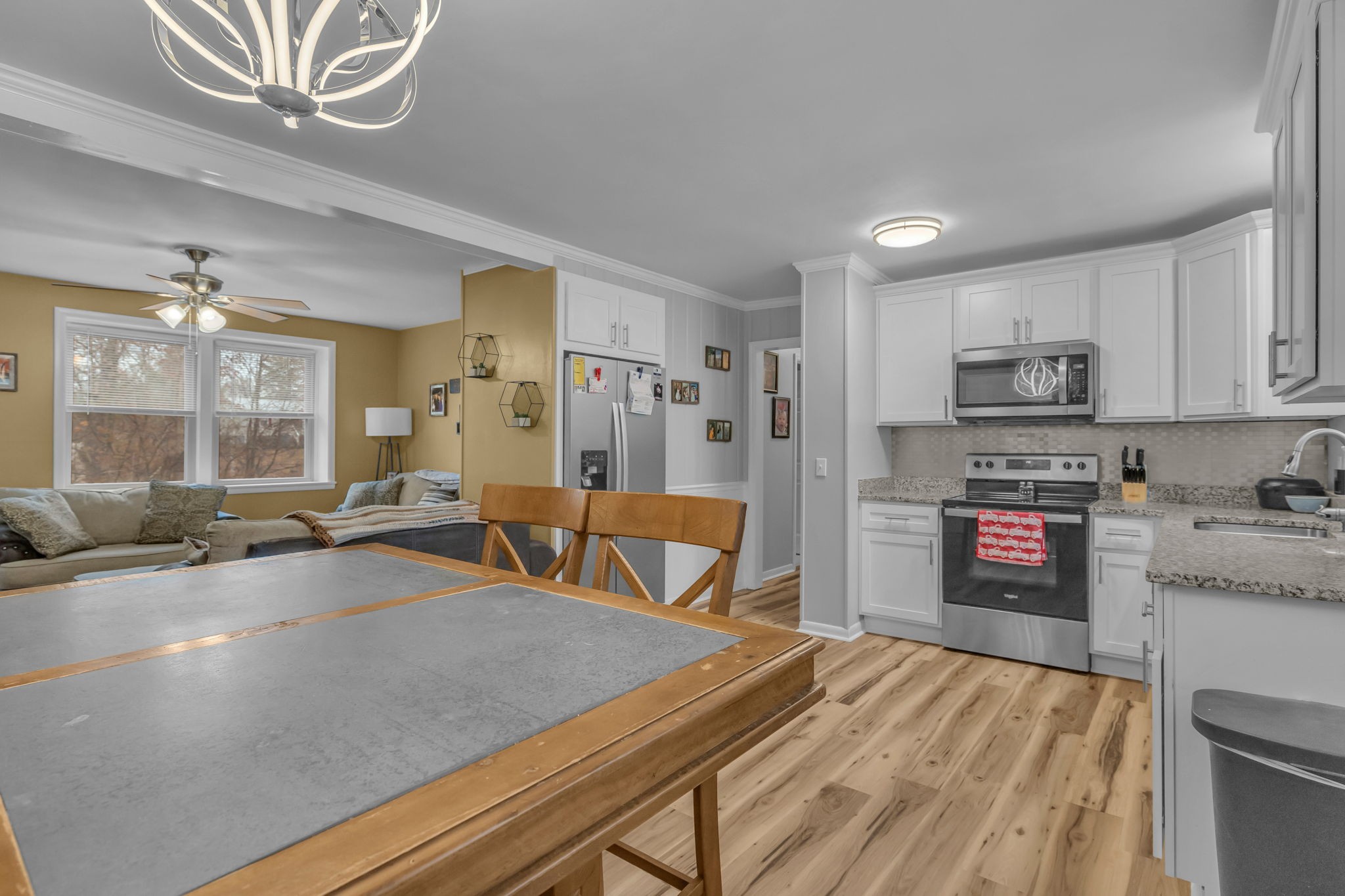 202 Forest Dr
