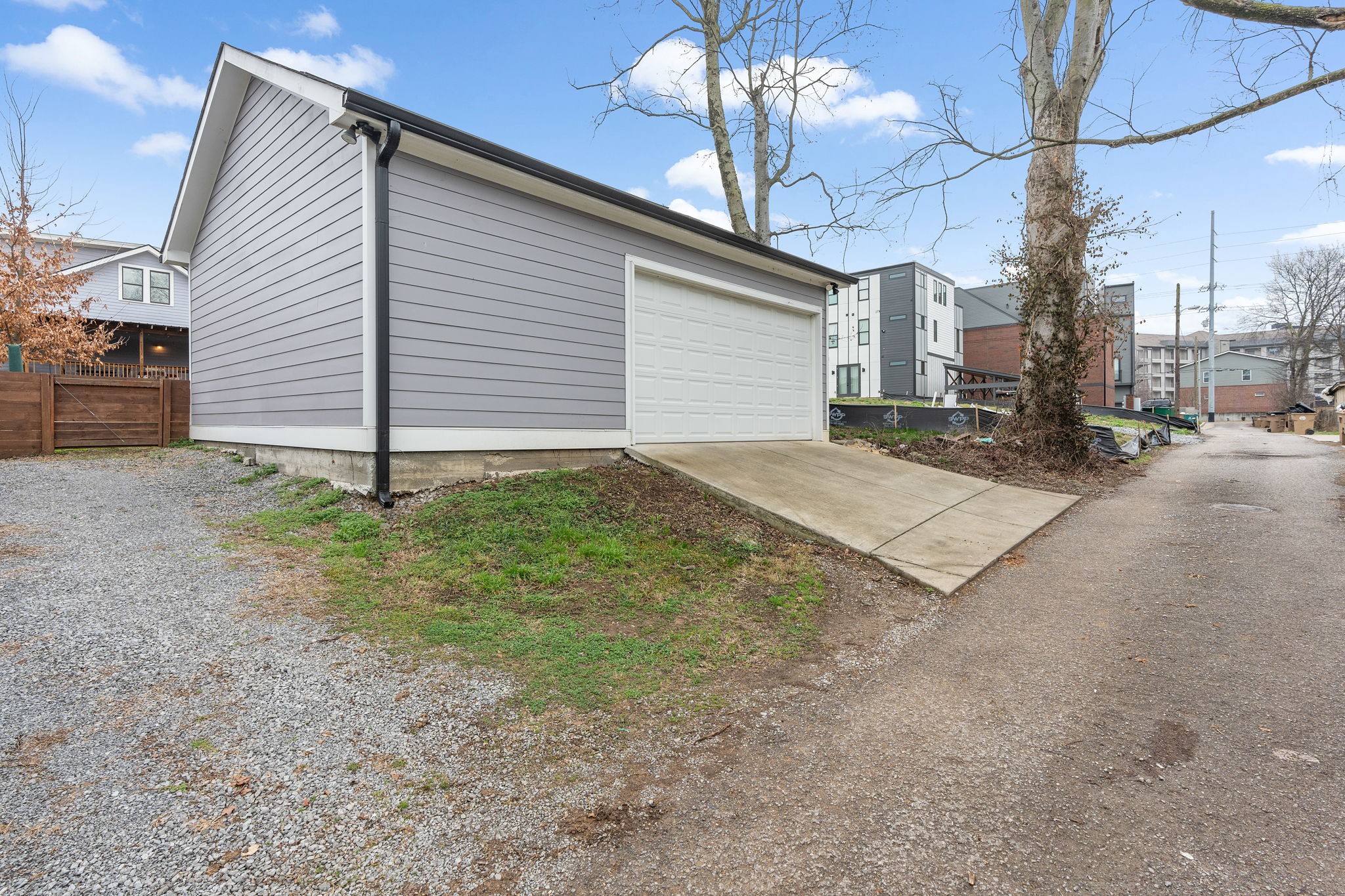 112 Myrtle St