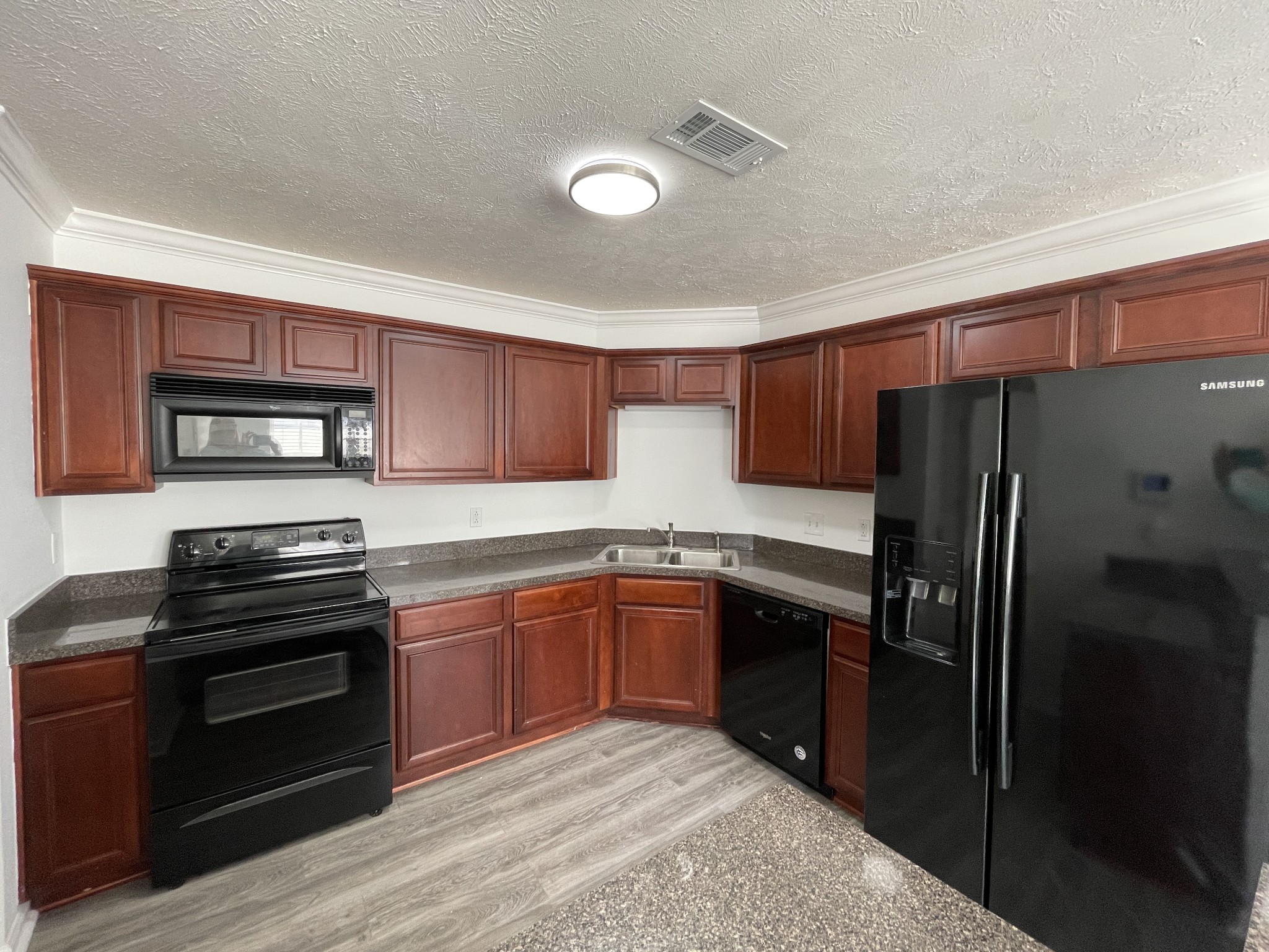 912 Sitting Bull Xing