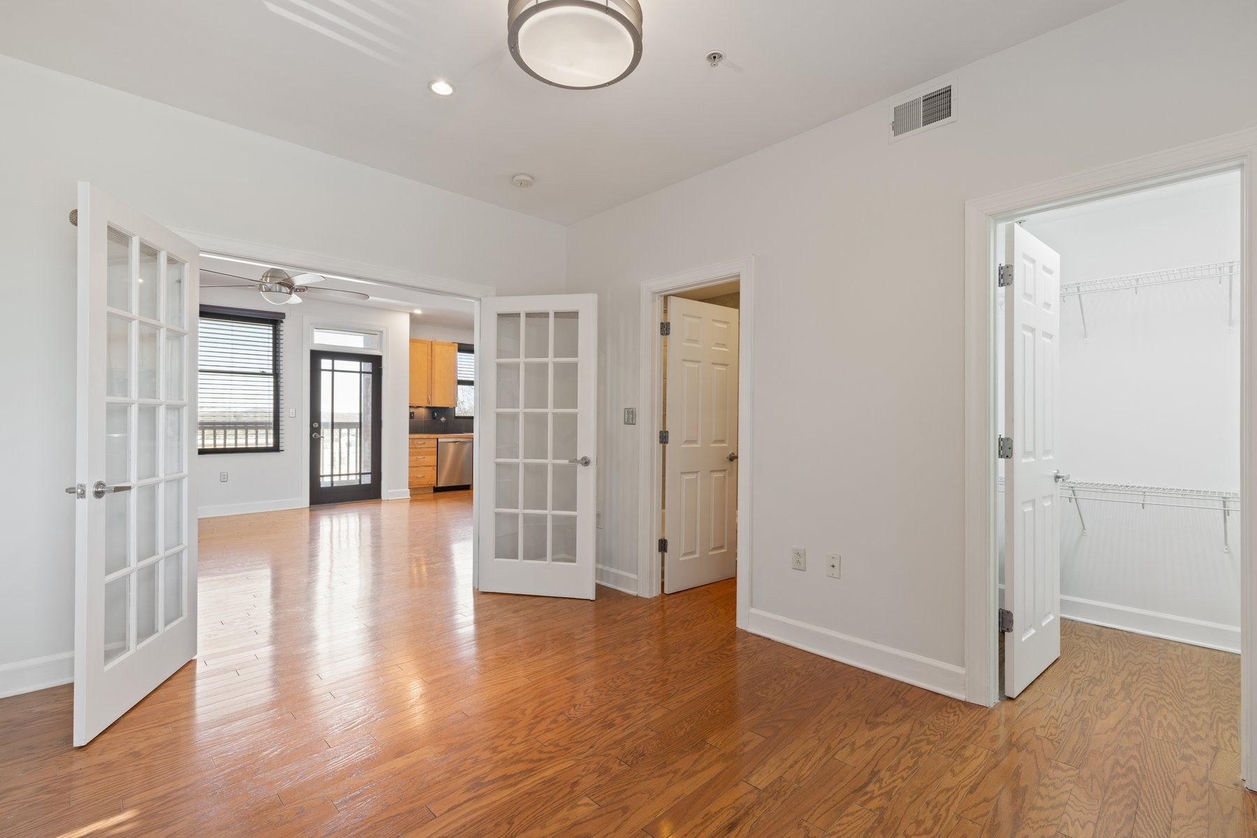 800 Woodland St Unit: 305