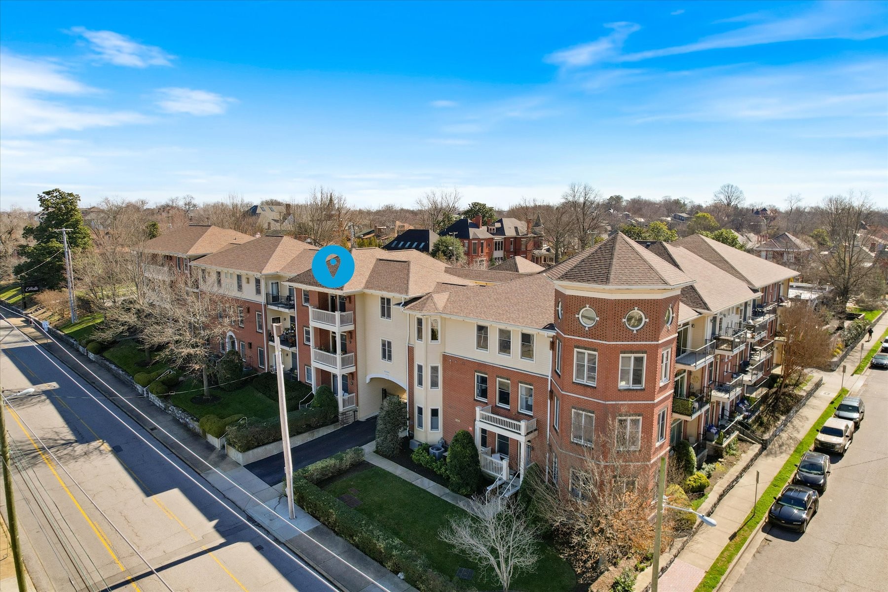 800 Woodland St Unit: 305