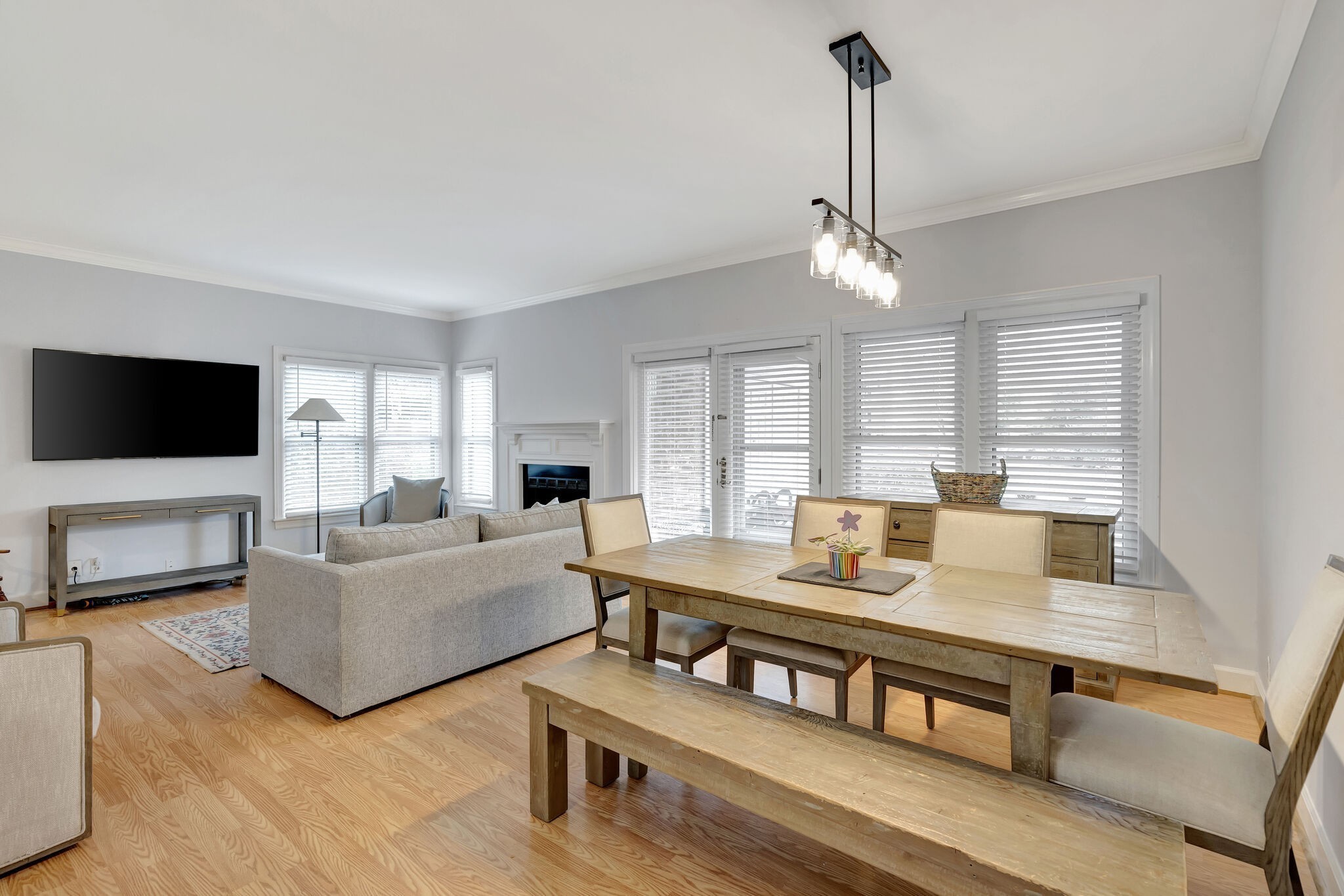 234 Boxmere Pl