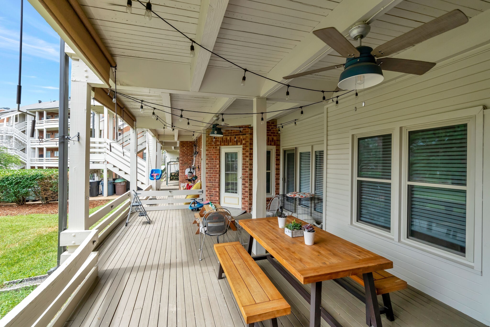 234 Boxmere Pl