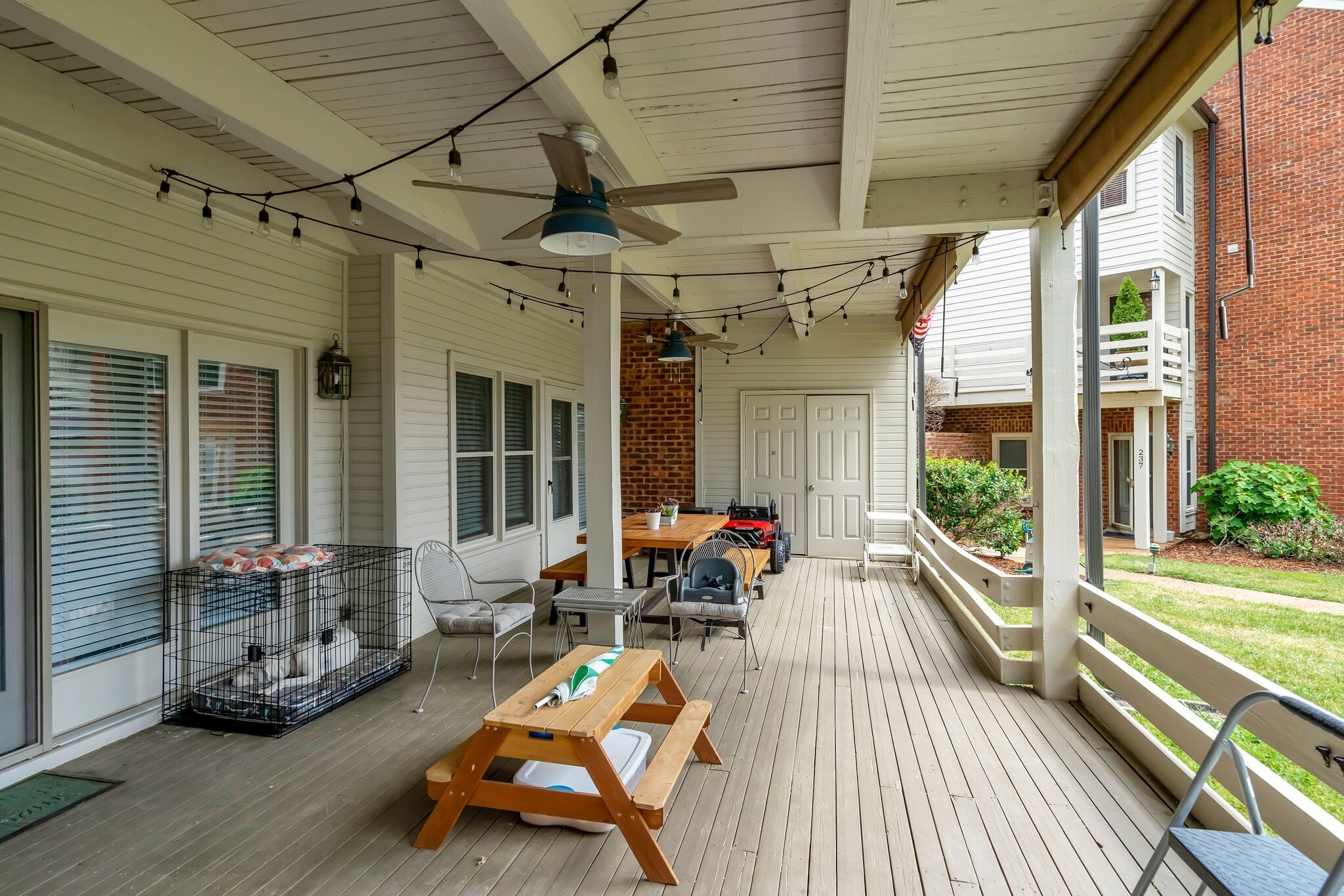 234 Boxmere Pl