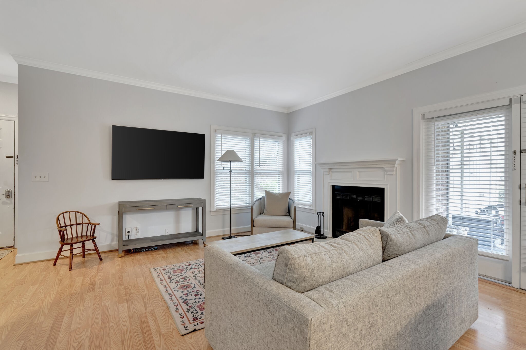 234 Boxmere Pl