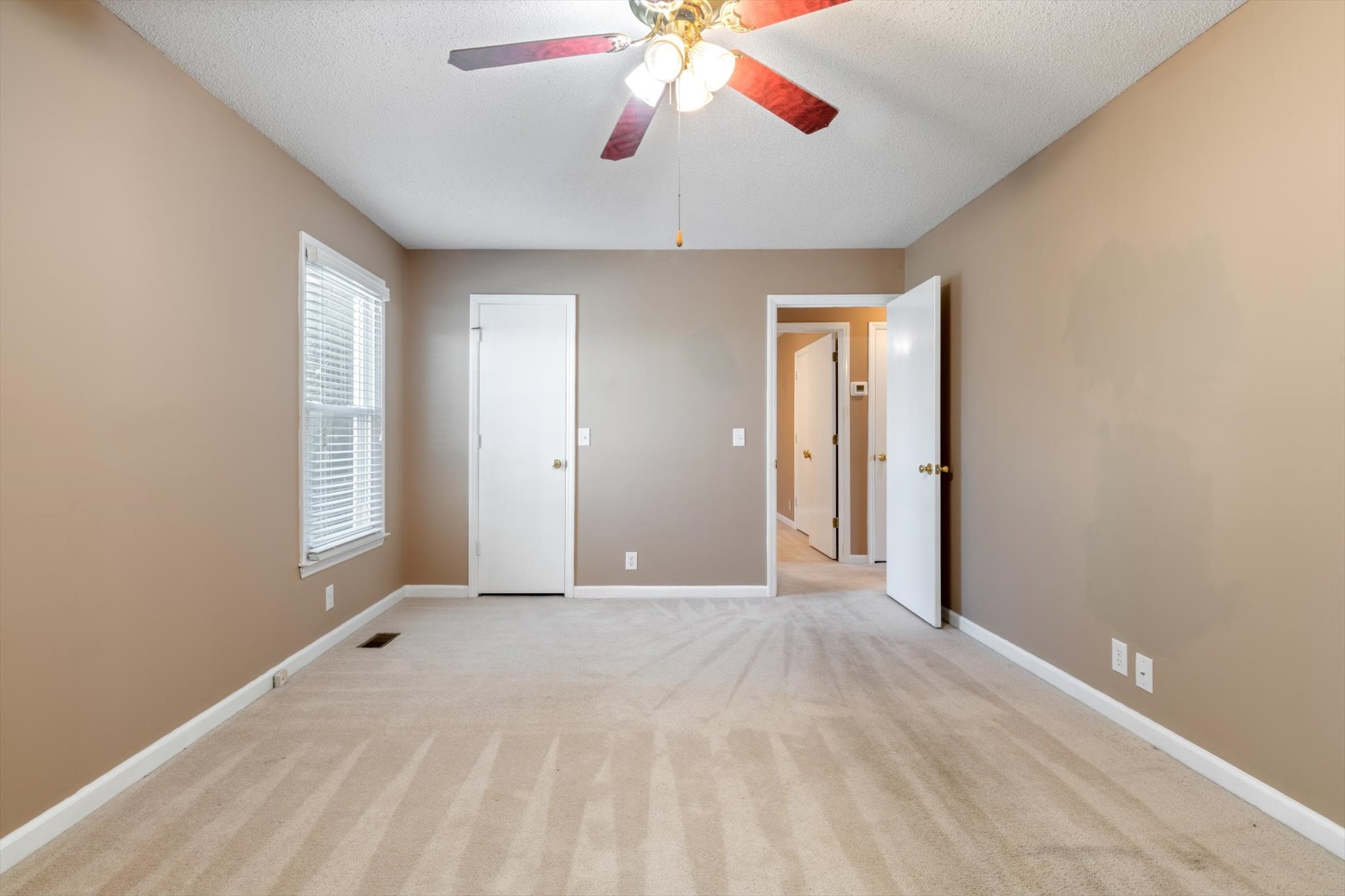 804 Buckeye Ct