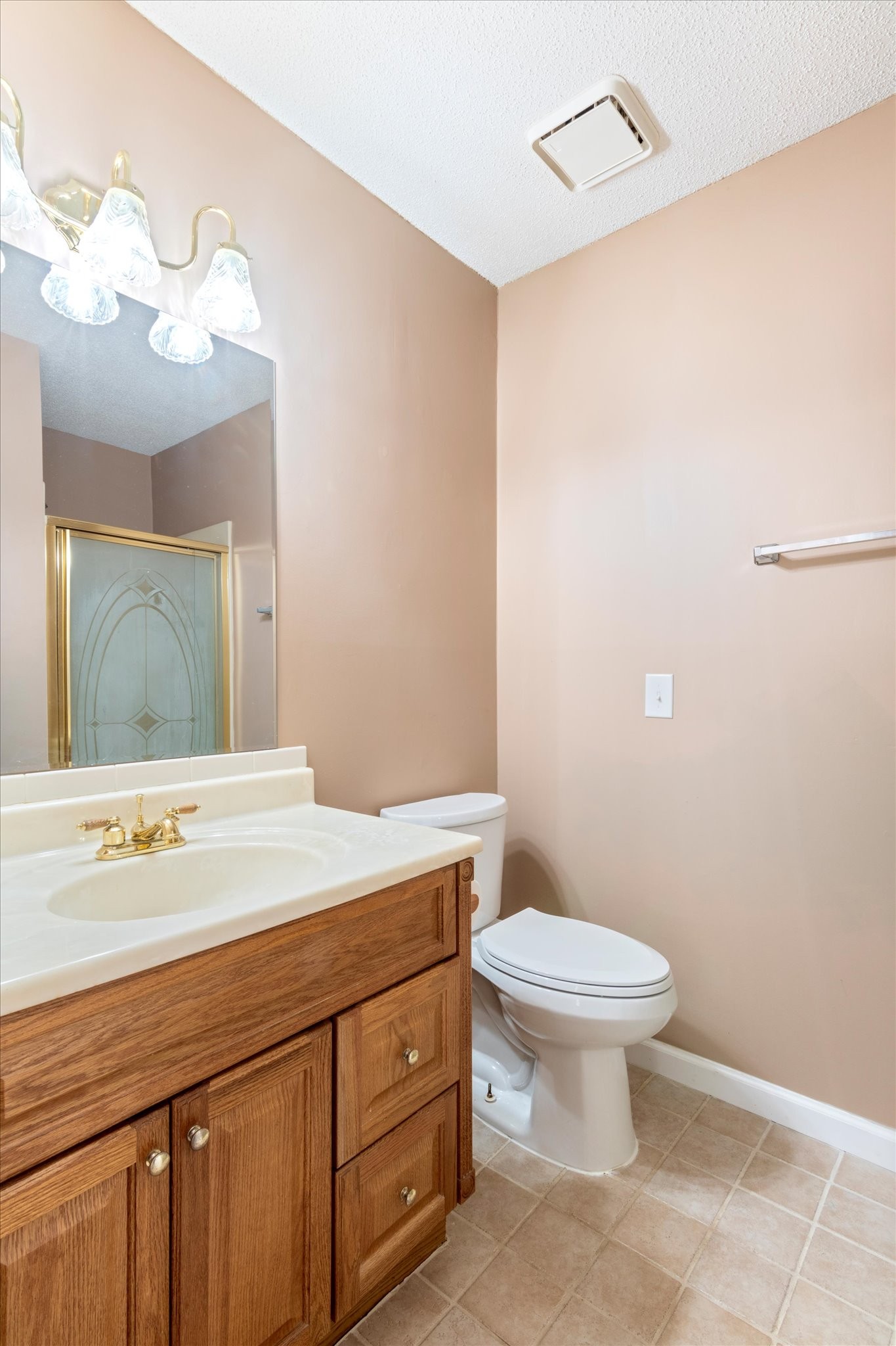 804 Buckeye Ct