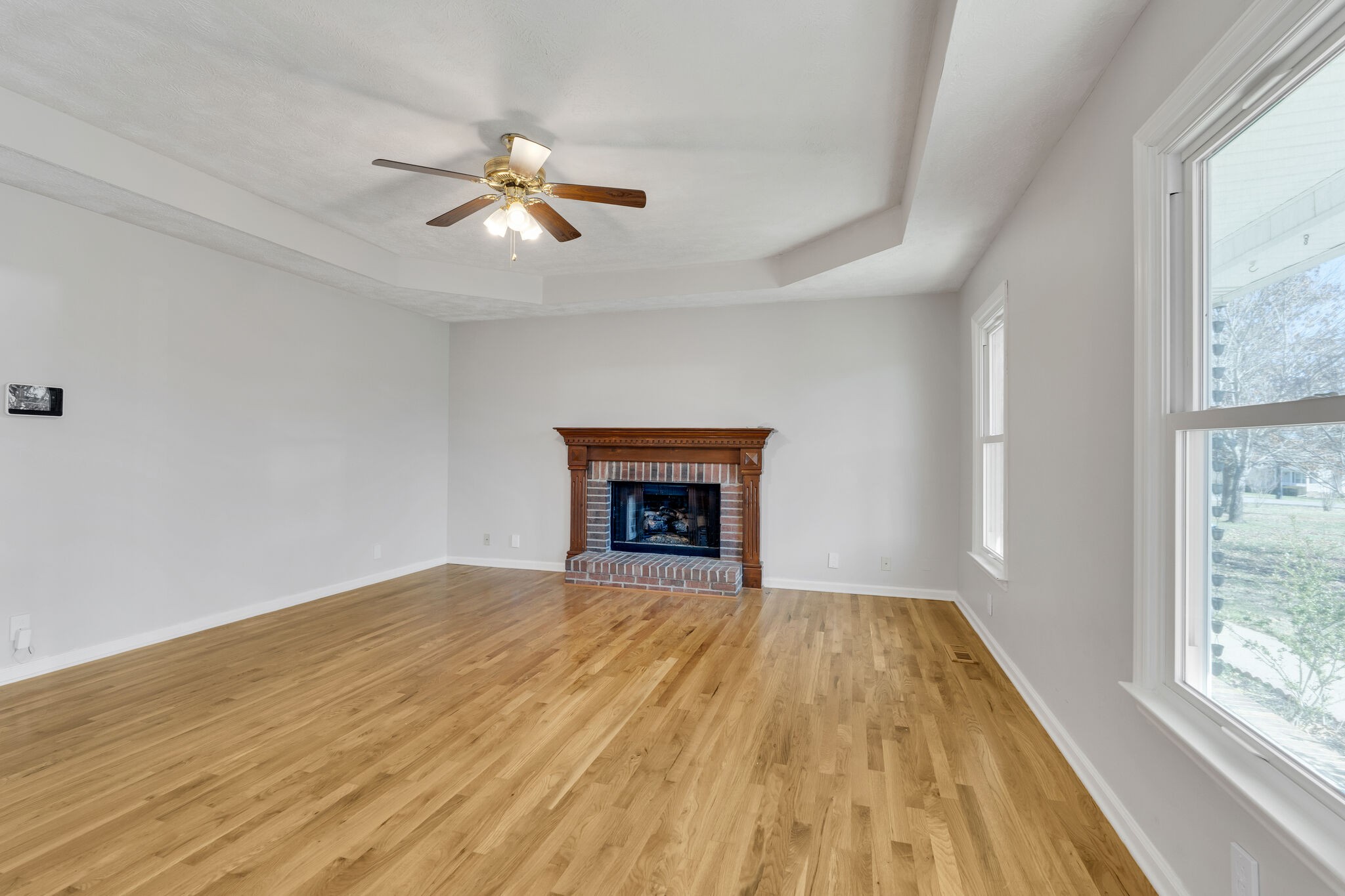 10225 Roanoke Dr