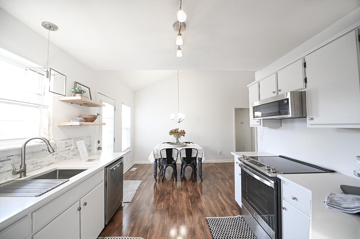 207 Parrish Pl