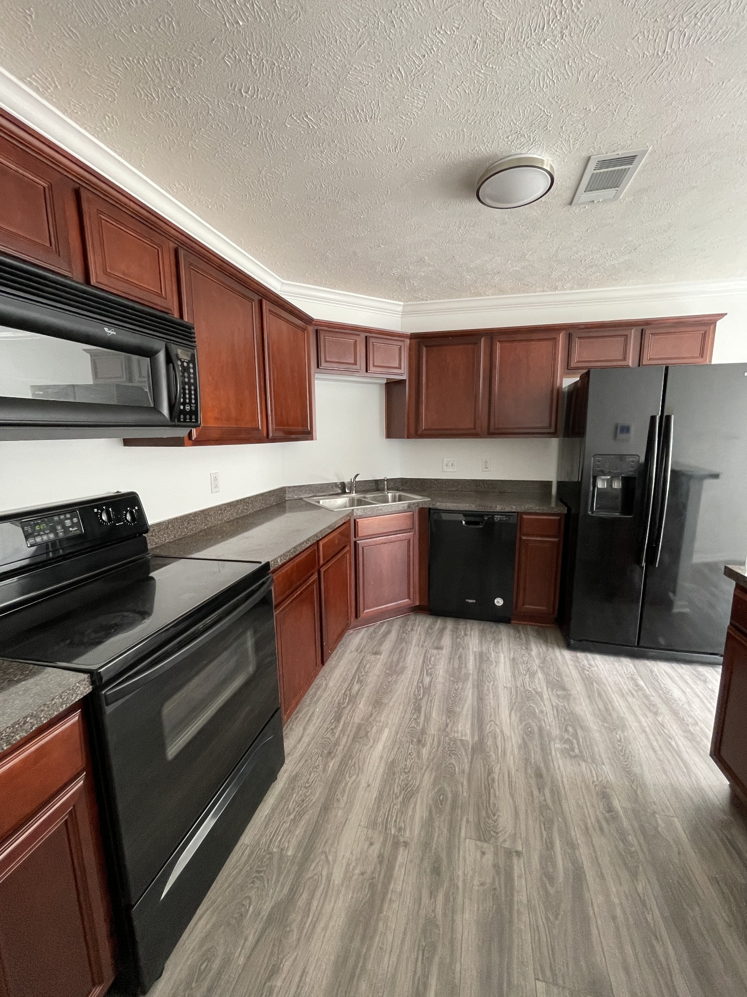 912 Sitting Bull Xing