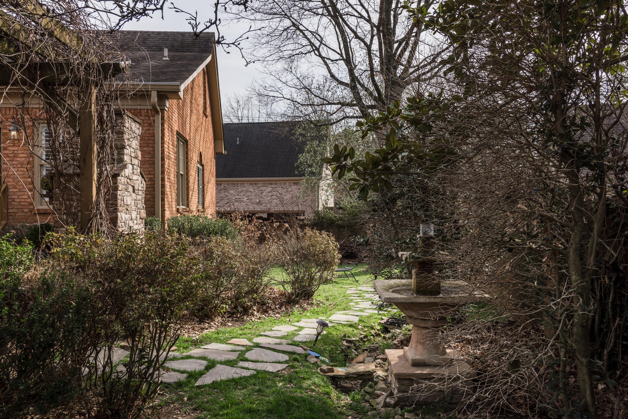 103 Wellington Park Ct