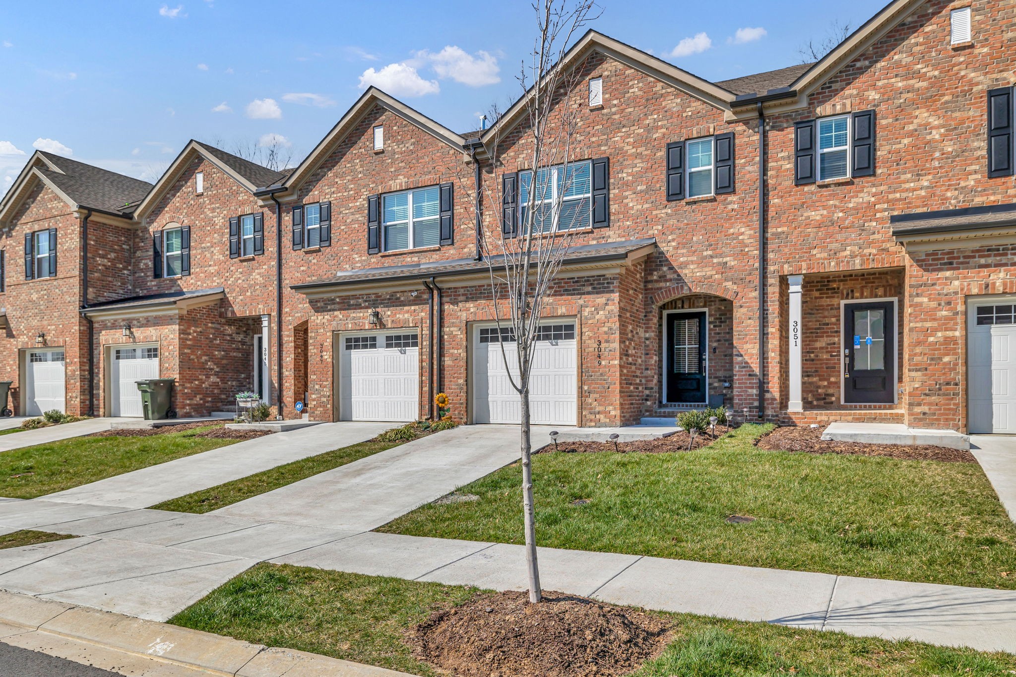 3049 Duvall Dr