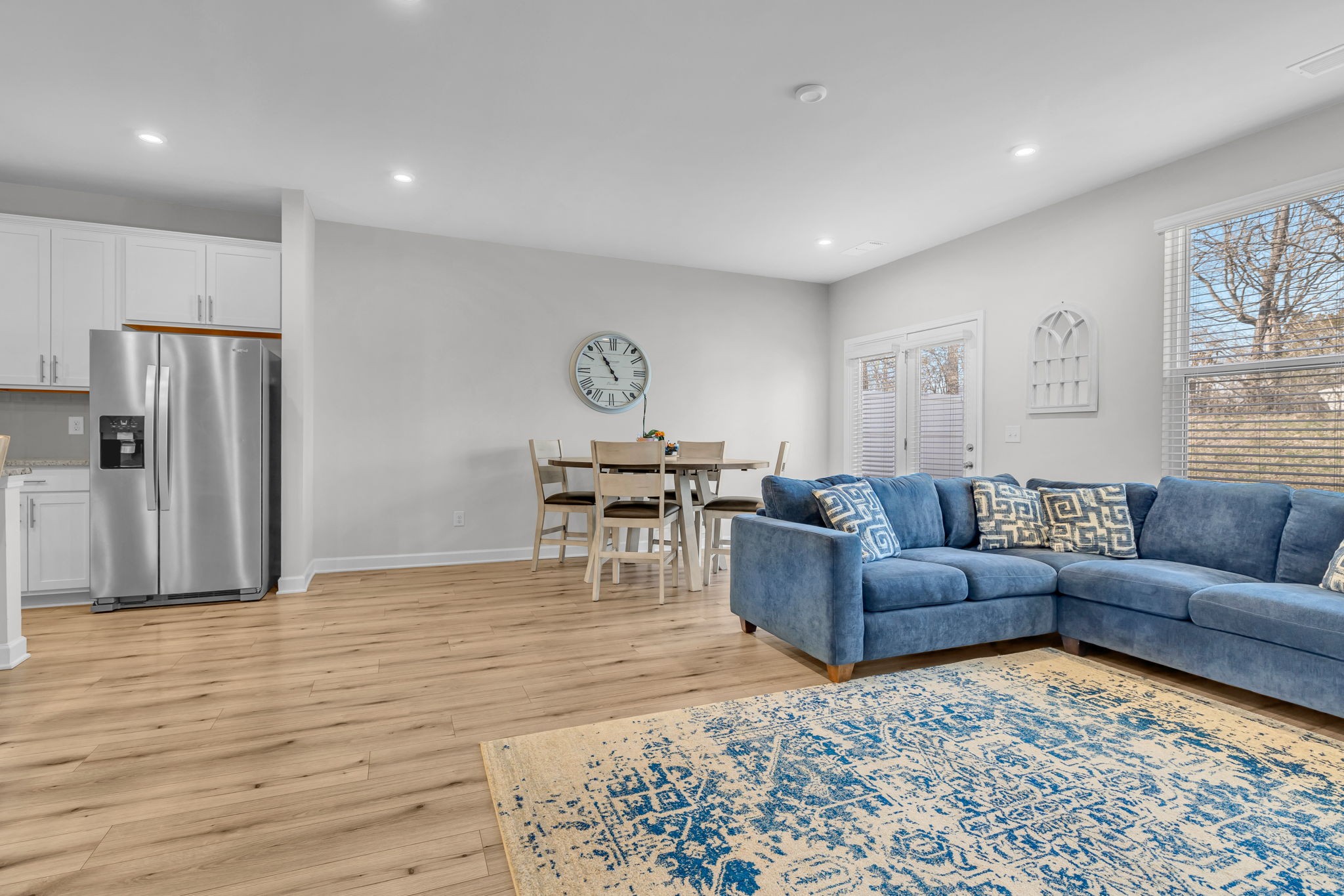 3049 Duvall Dr