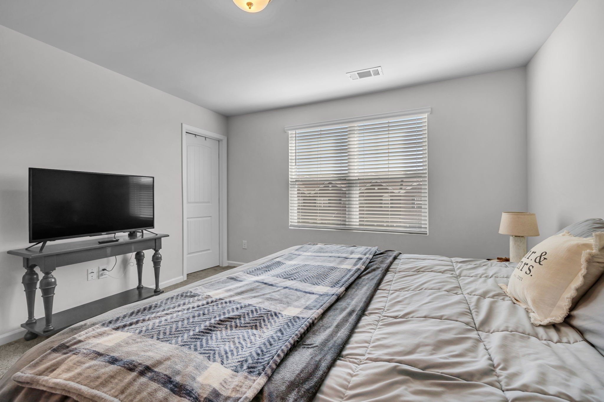 3049 Duvall Dr