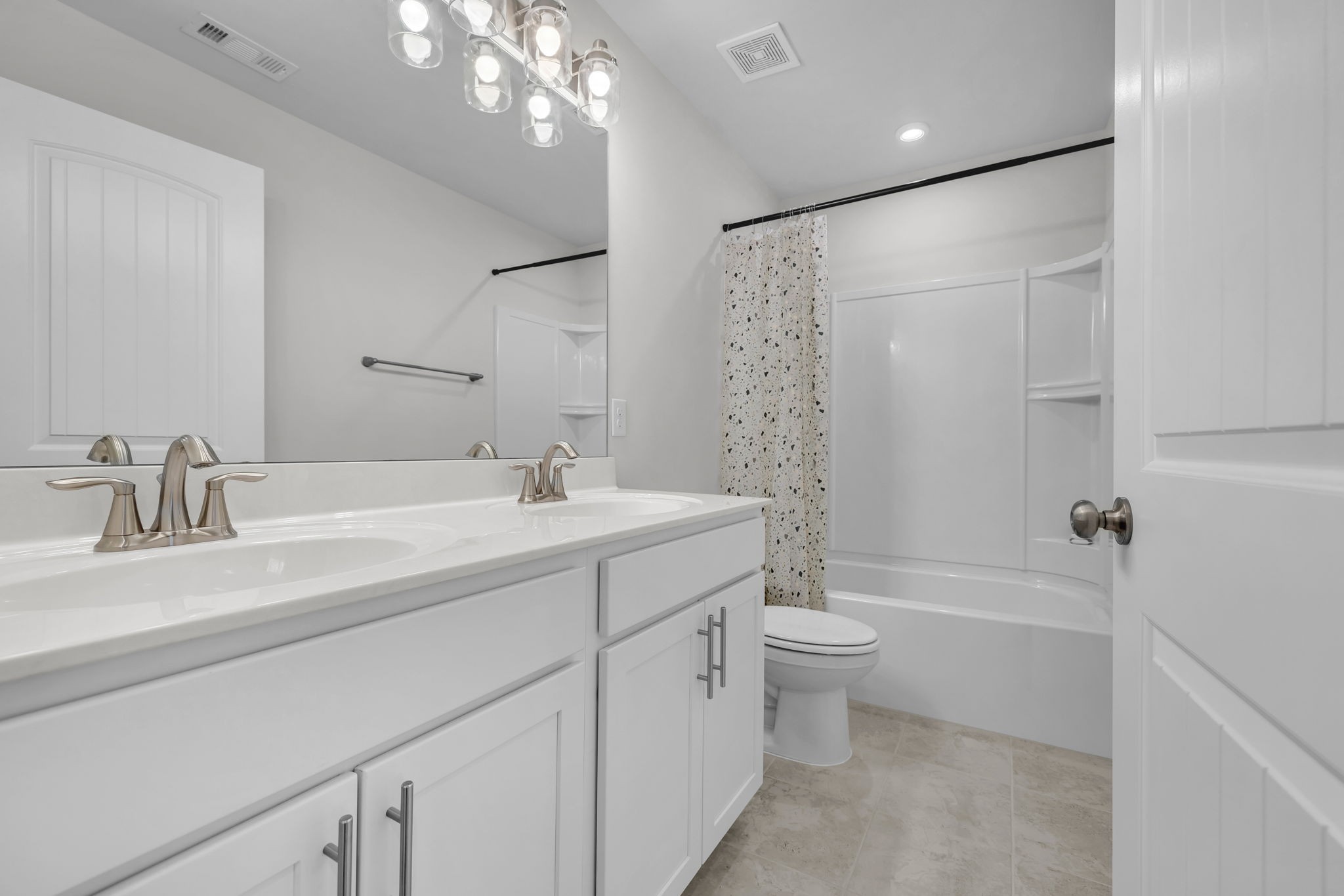 3049 Duvall Dr