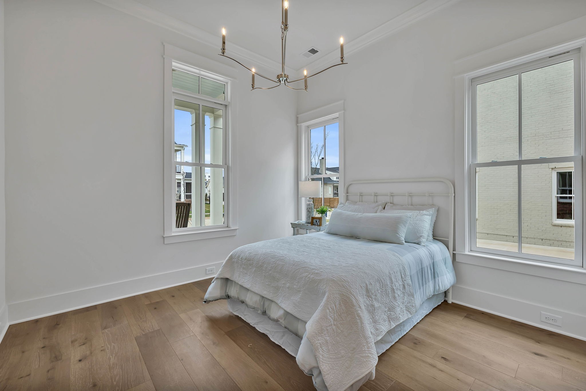 399 Stephens Valley Blvd