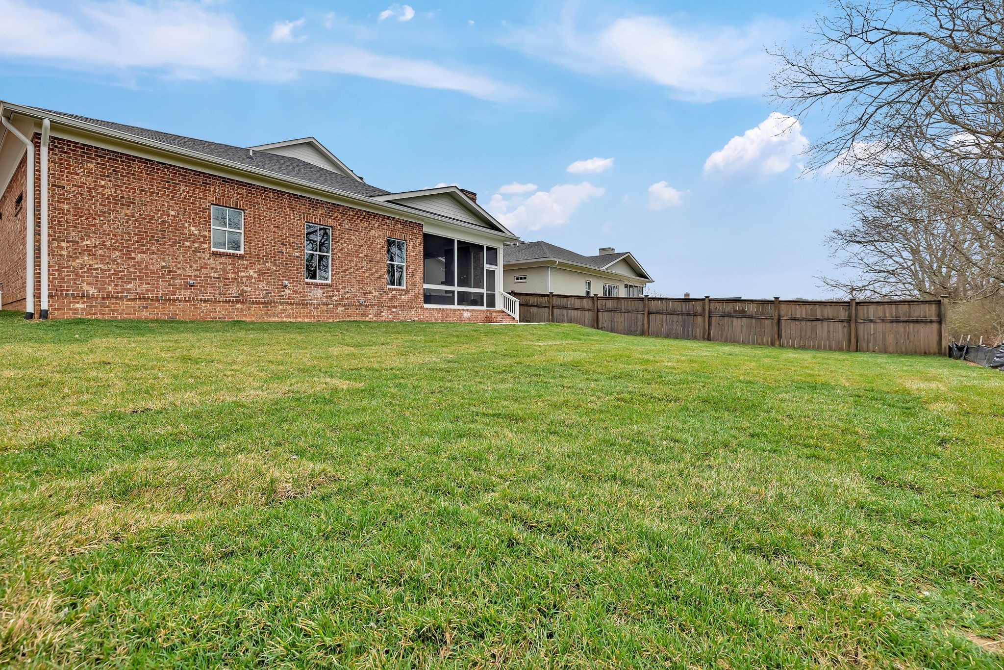 399 Stephens Valley Blvd