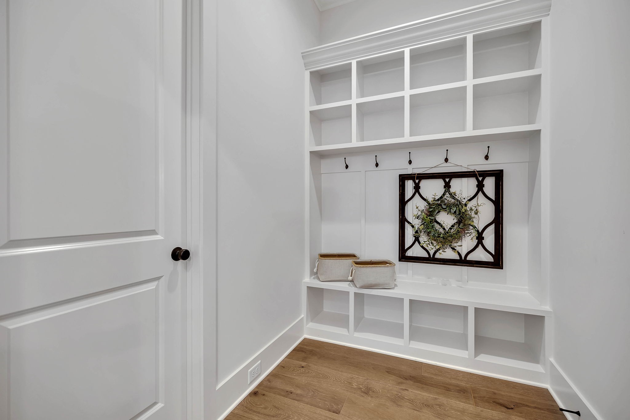 399 Stephens Valley Blvd