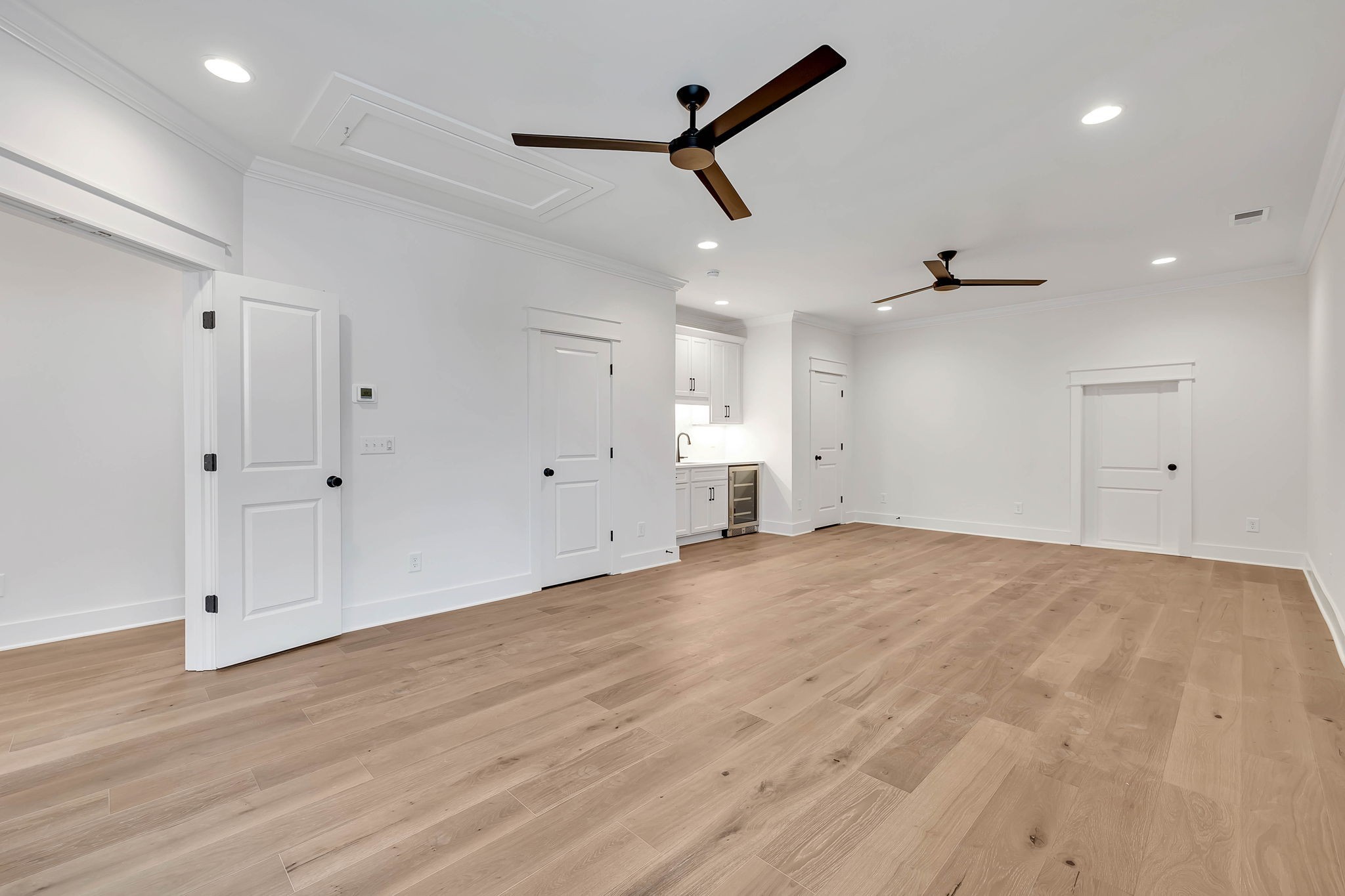 399 Stephens Valley Blvd