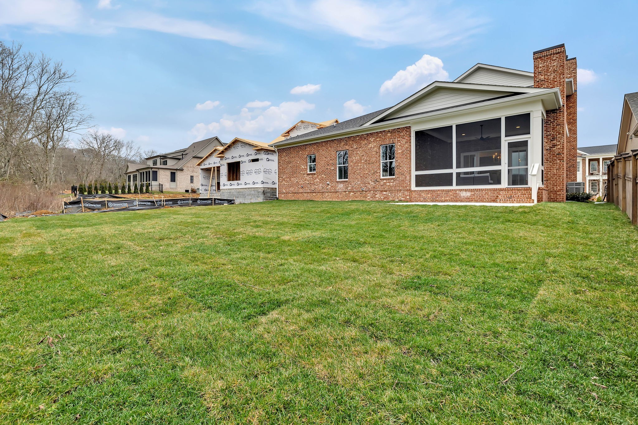 399 Stephens Valley Blvd