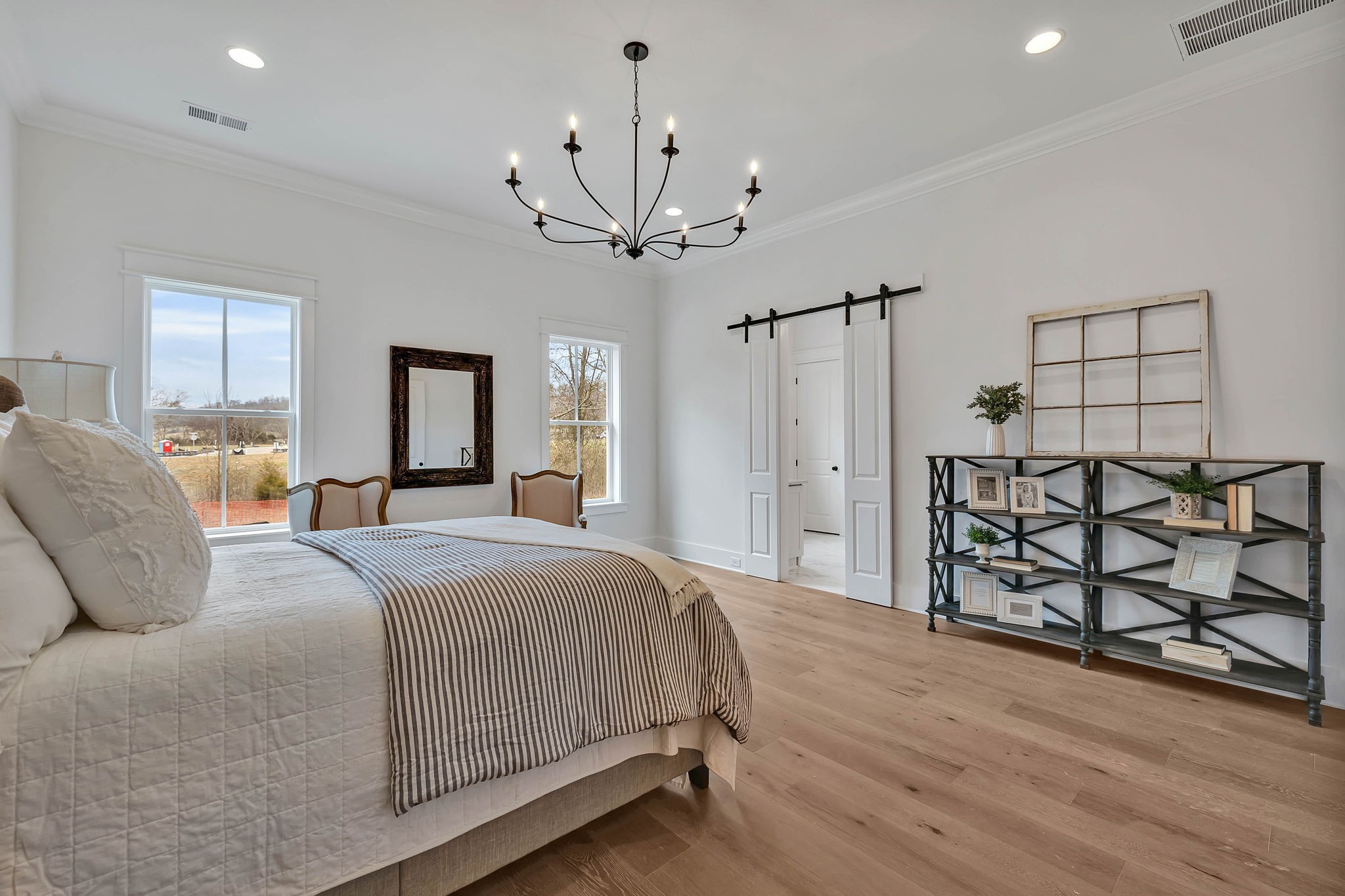 399 Stephens Valley Blvd