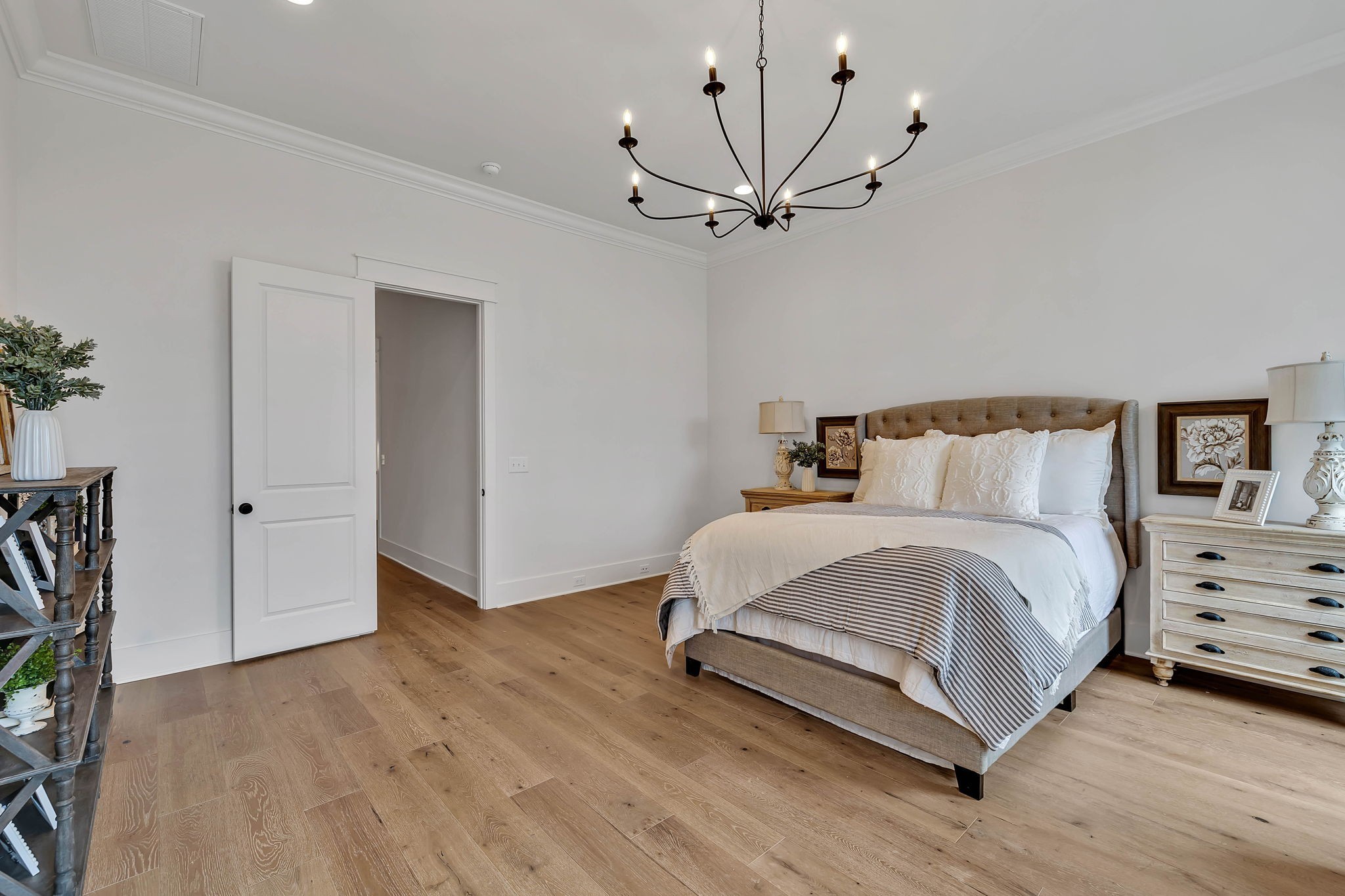 399 Stephens Valley Blvd