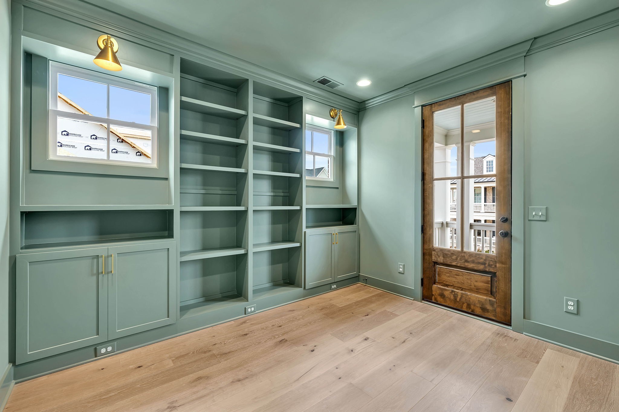 399 Stephens Valley Blvd