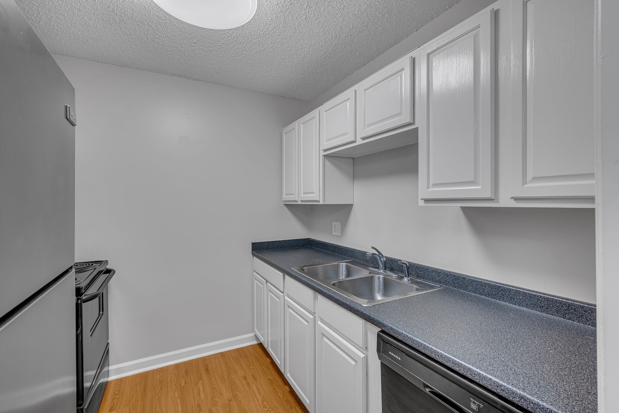 6680 Charlotte Pike Unit: B2