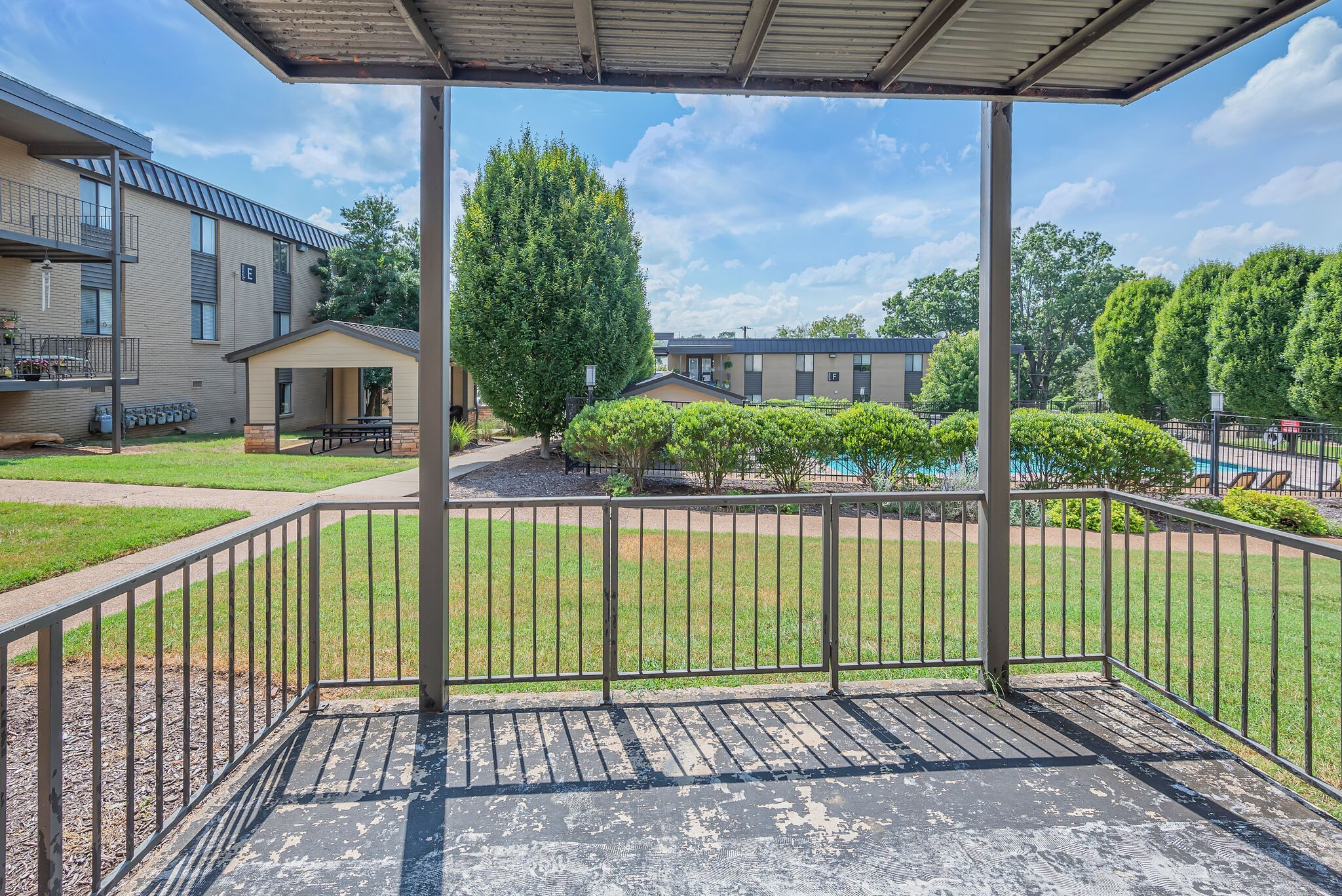 6680 Charlotte Pike Unit: B2