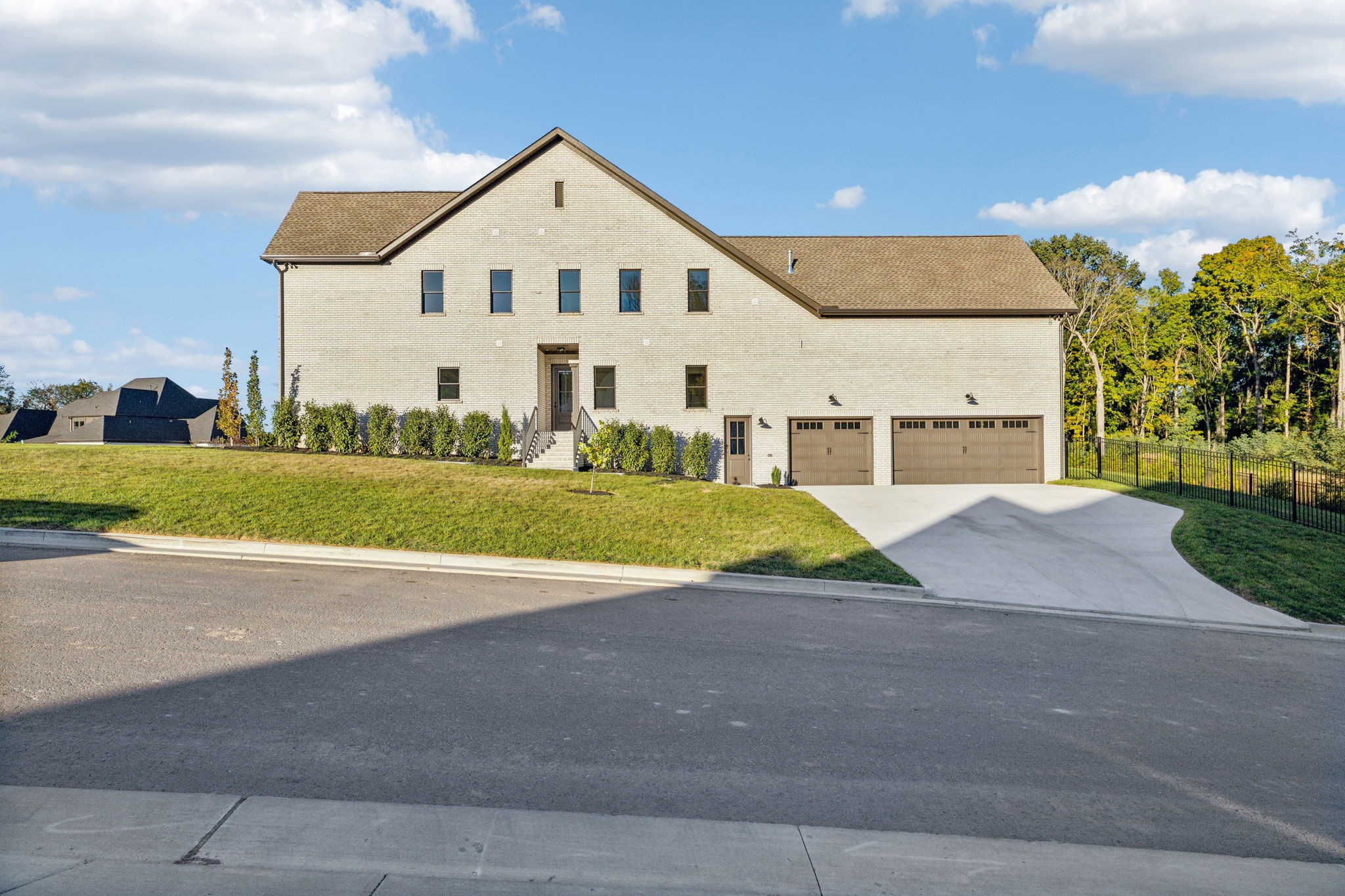 1684 Geralds Dr