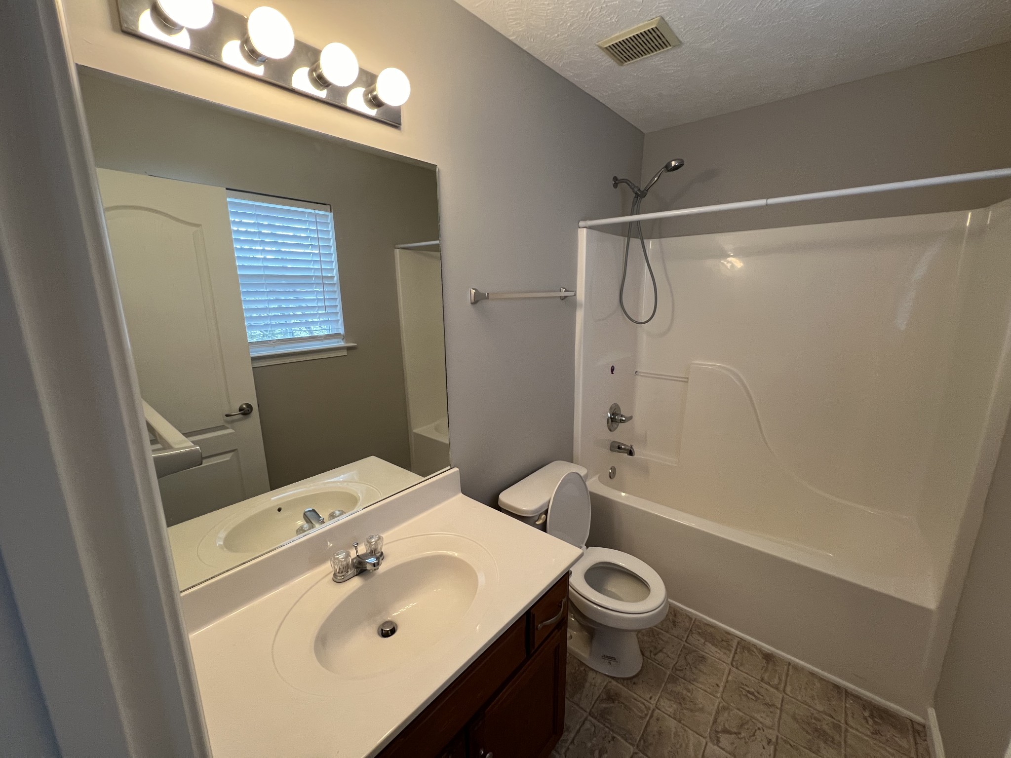284 Meigs Dr Unit: G49